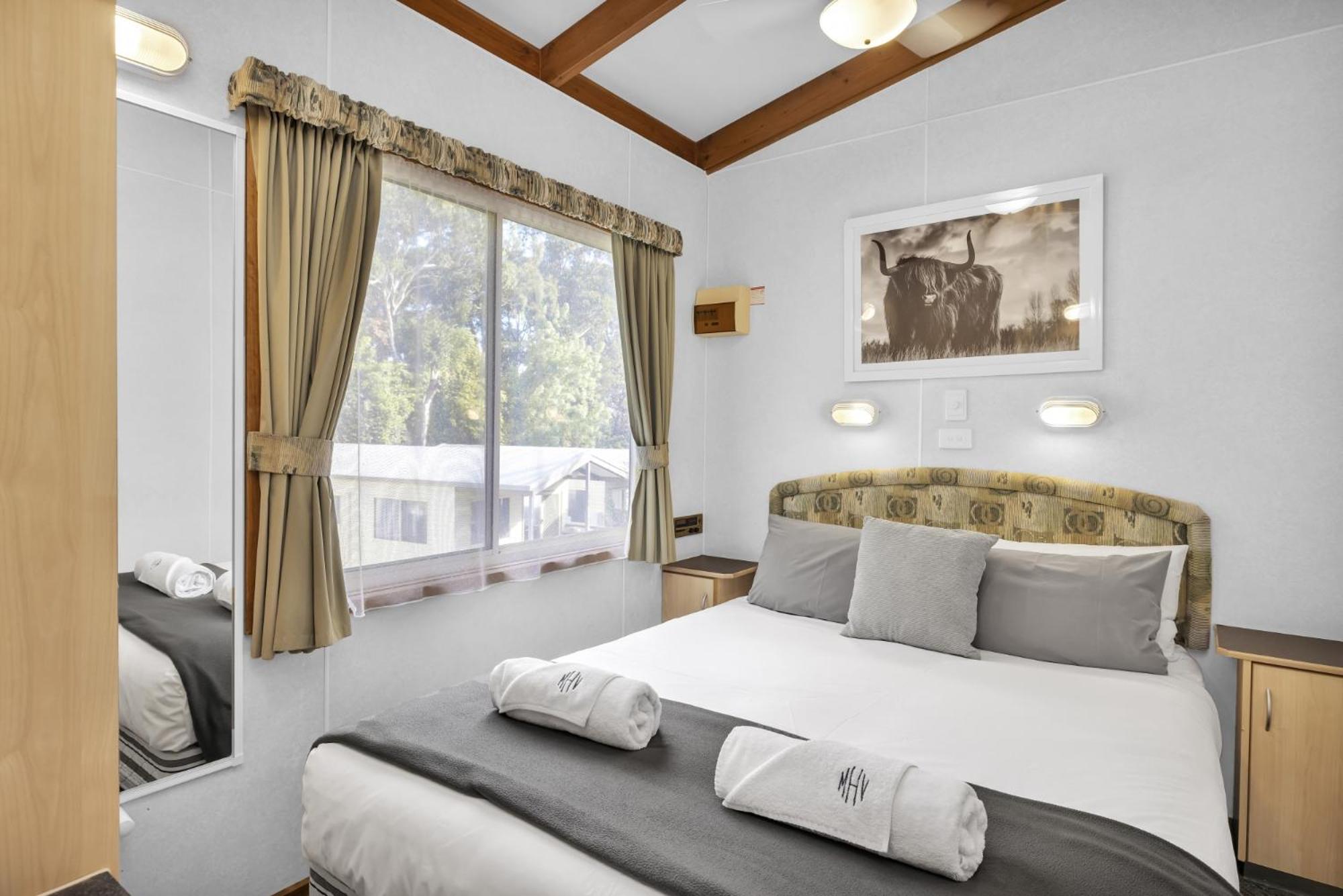 Metung Holiday Villas