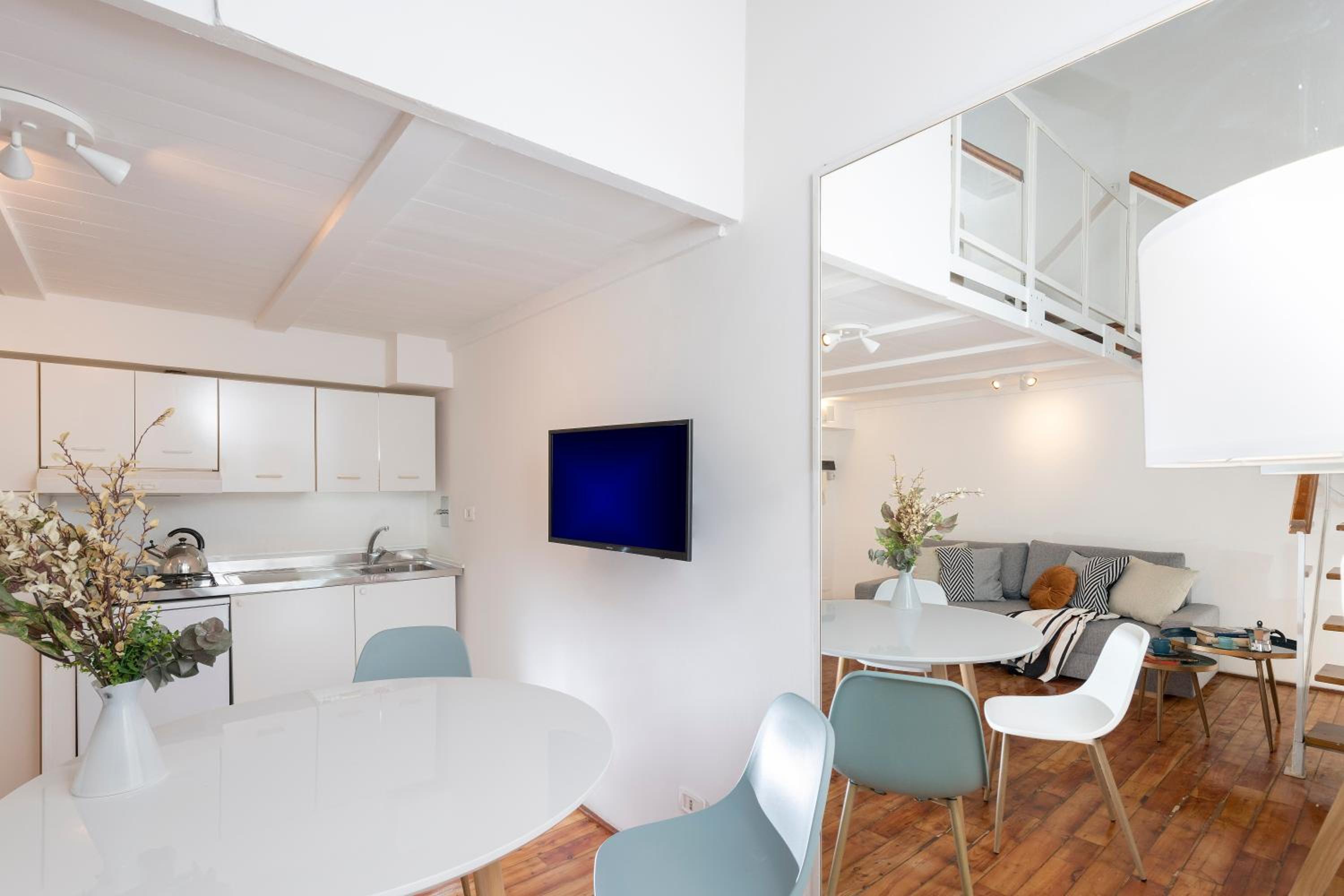 Manara flats in the Heart of Trastevere
