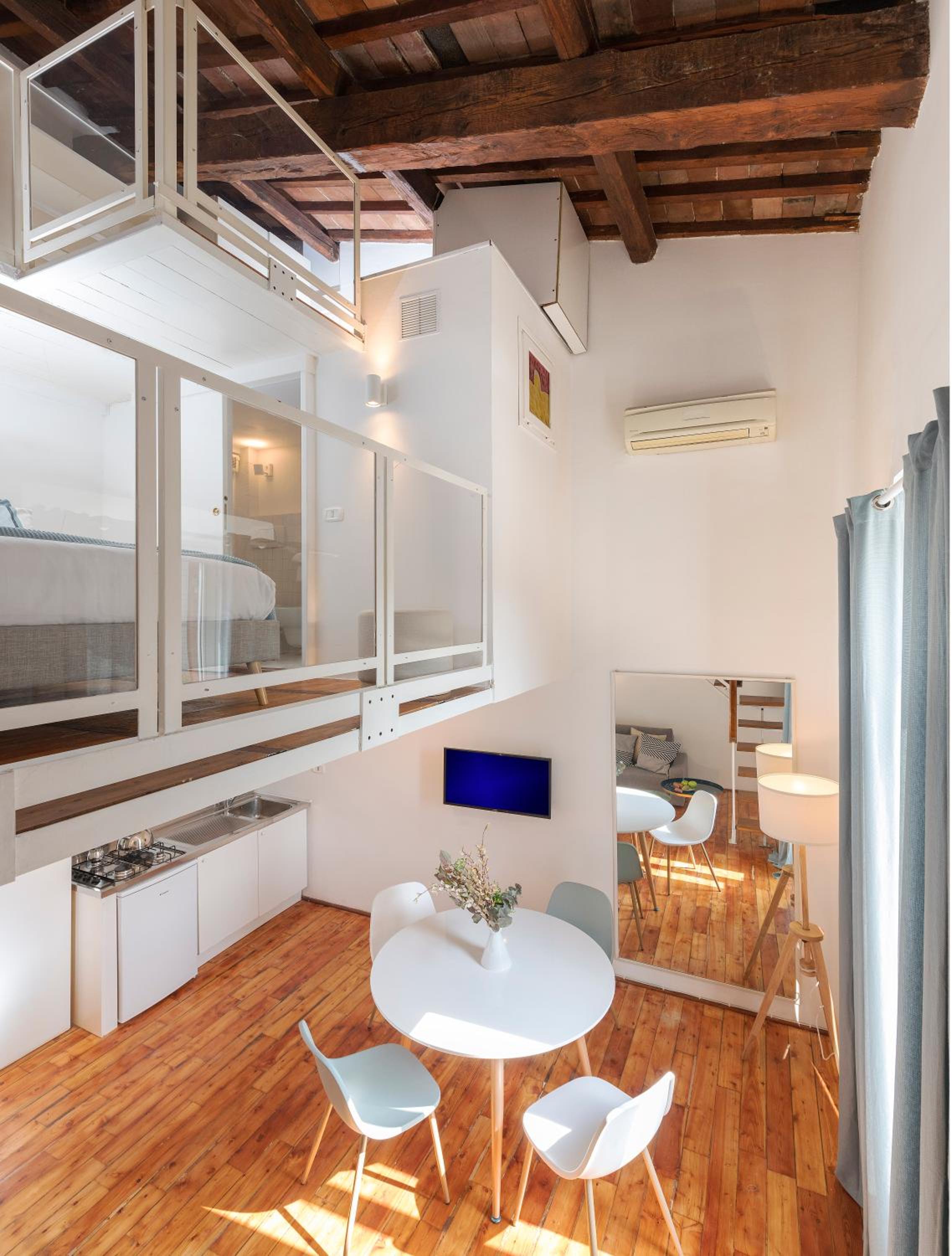 Manara flats in the Heart of Trastevere