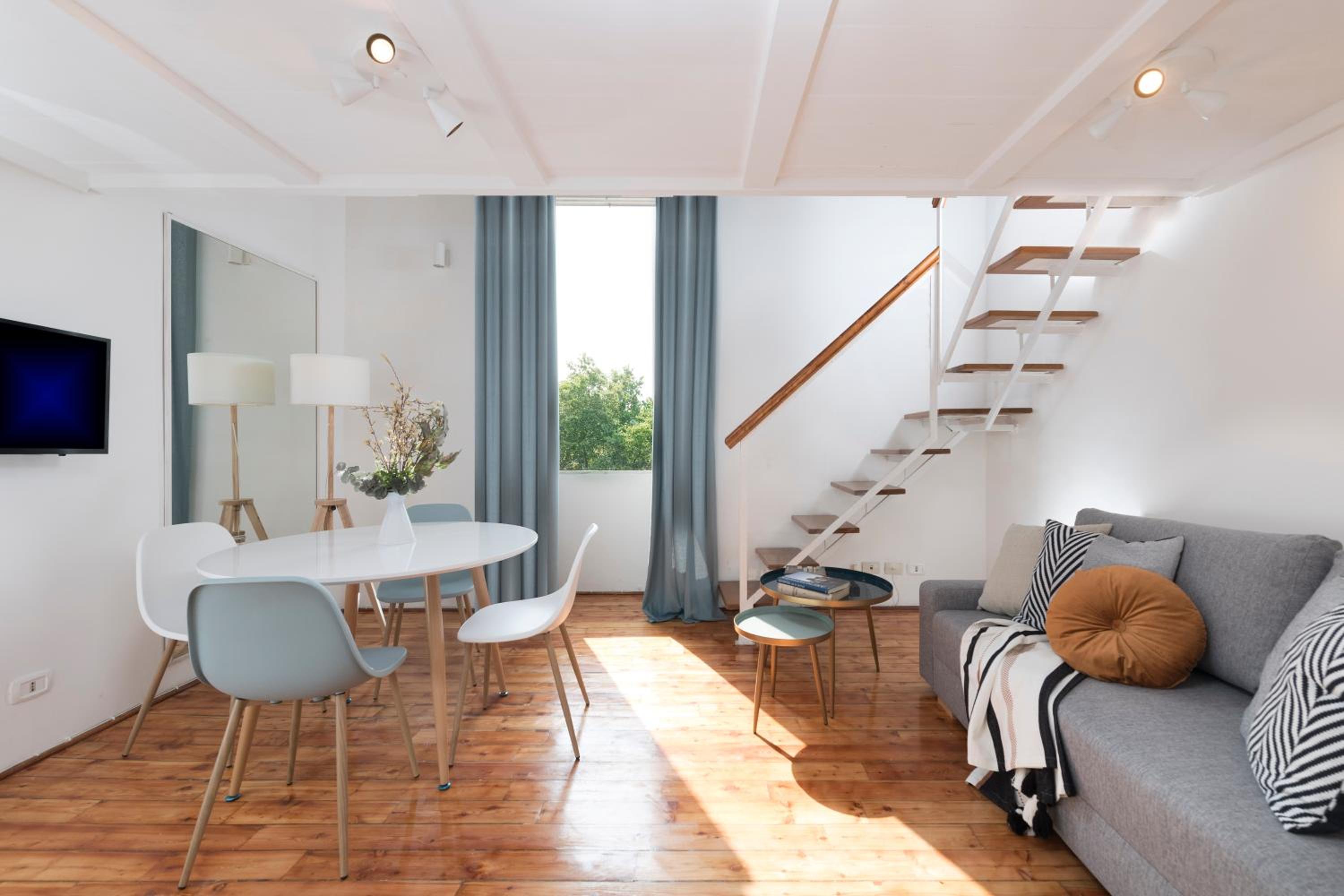 Manara flats in the Heart of Trastevere