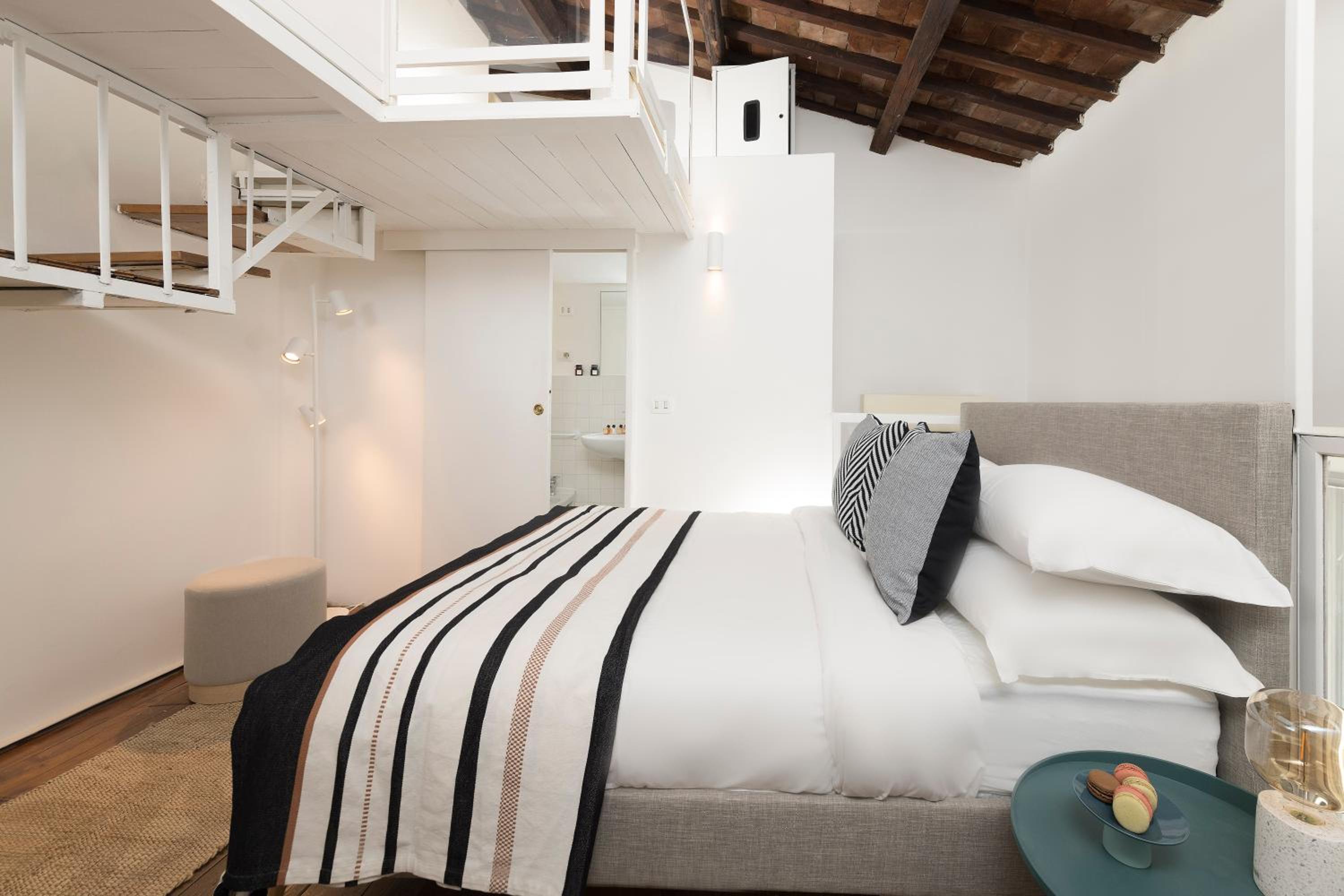 Manara flats in the Heart of Trastevere