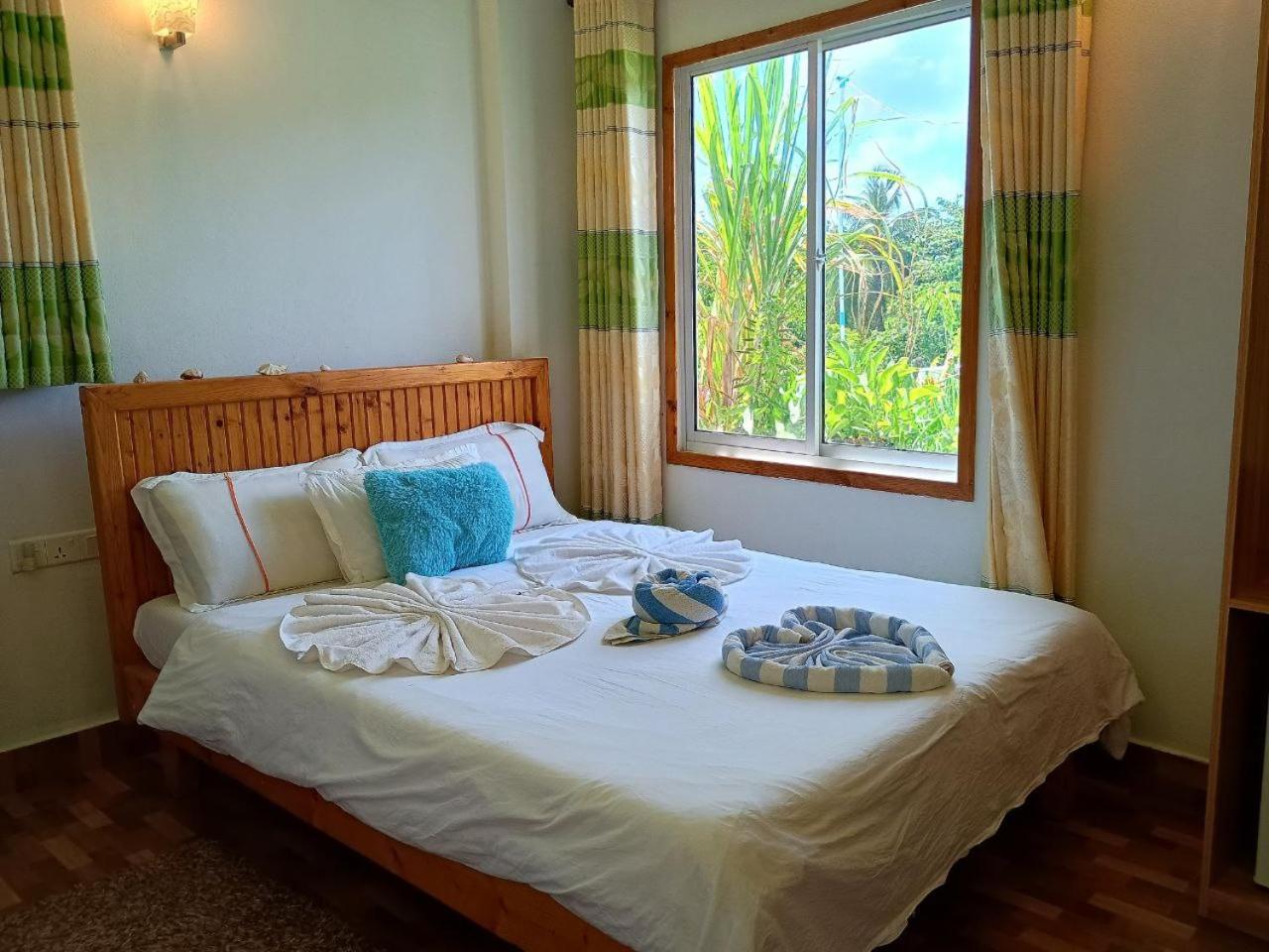 Olhumathi View Inn