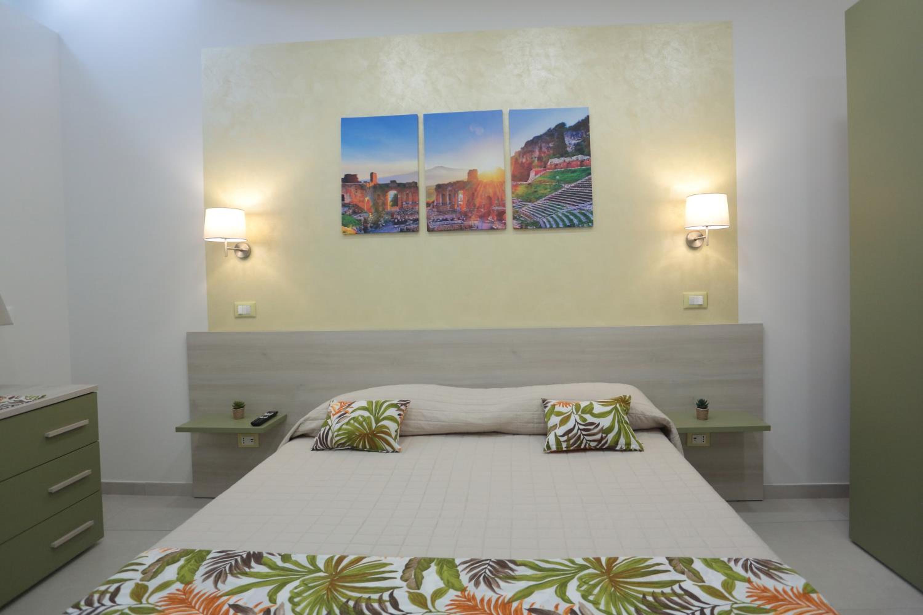 Kris Luxury Apartments photo 2