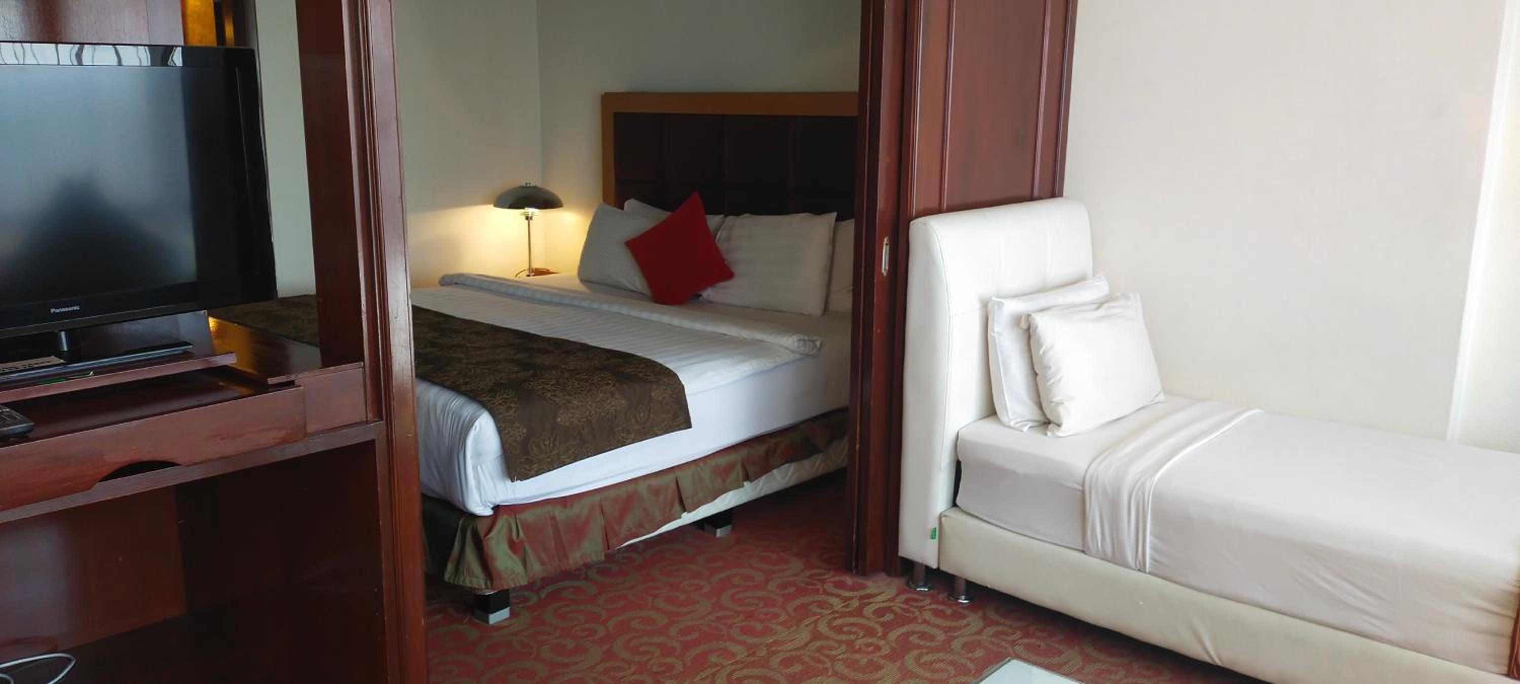 Radission Suites At Times Square Kuala Lumpur