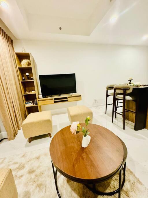 Luxury apartment in capital twinpeaks colombo view 5