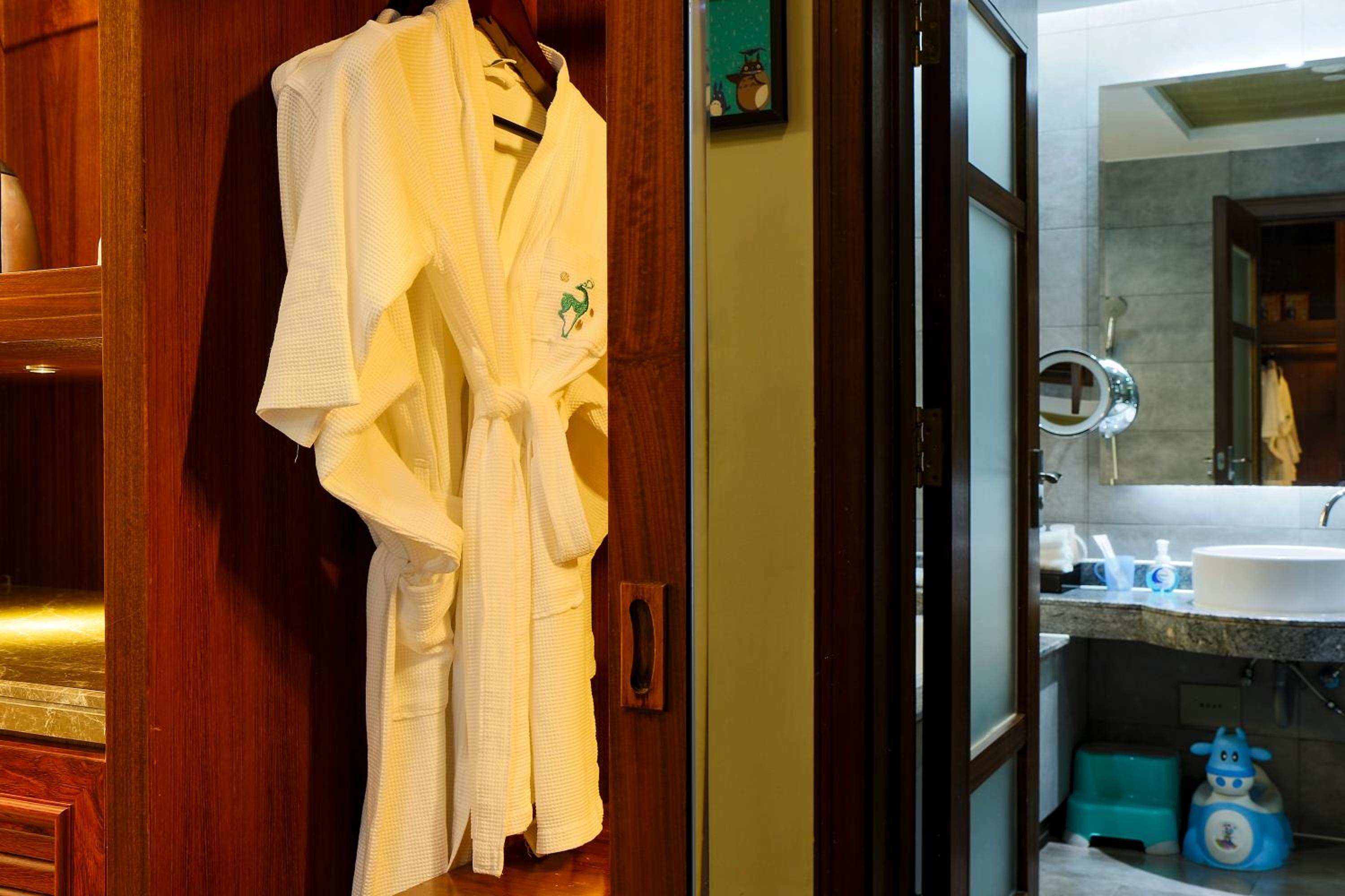 Luhuitou State Guesthouse & Resort