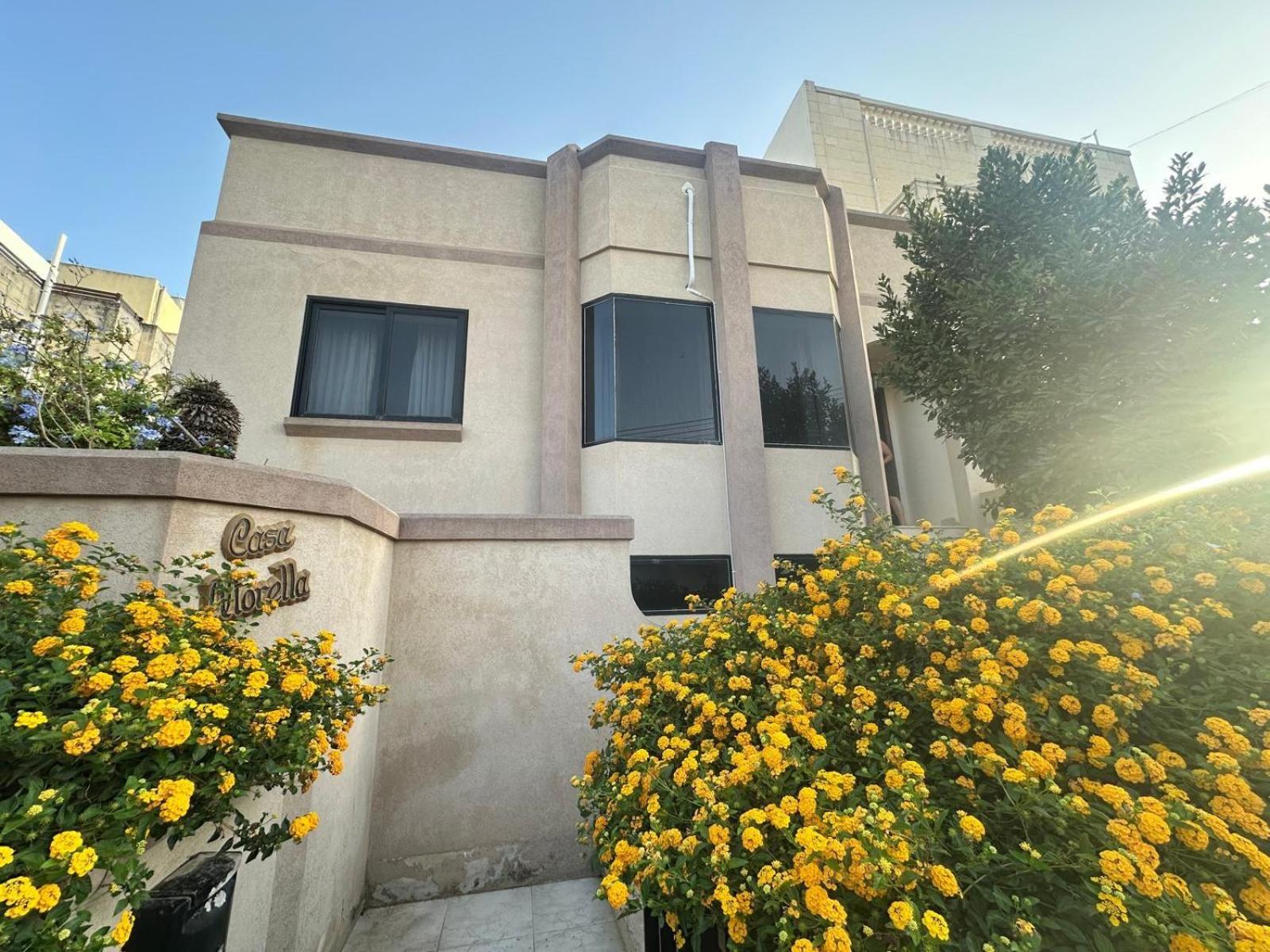 Villa St Julians photo 4