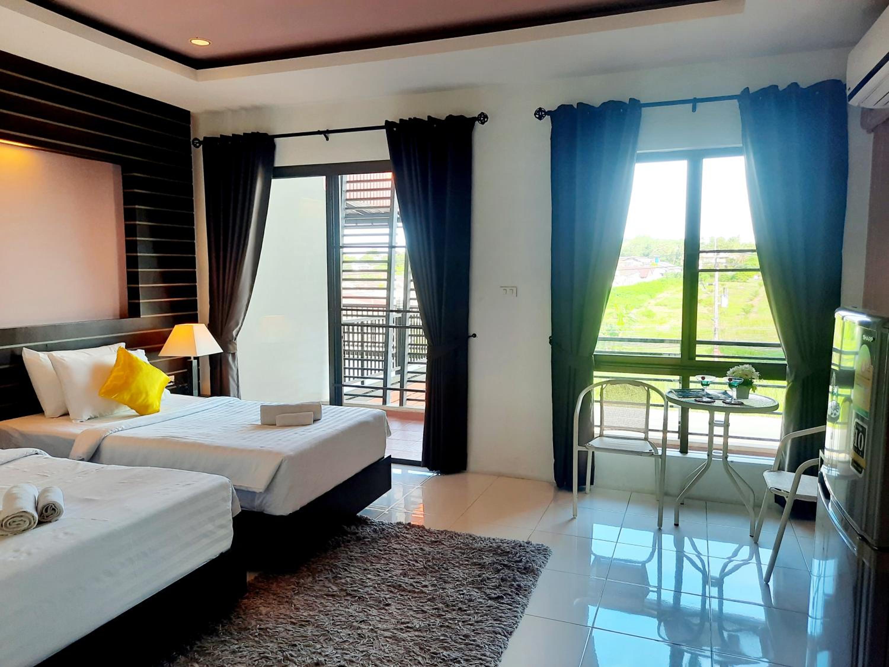 Purimas Resortel