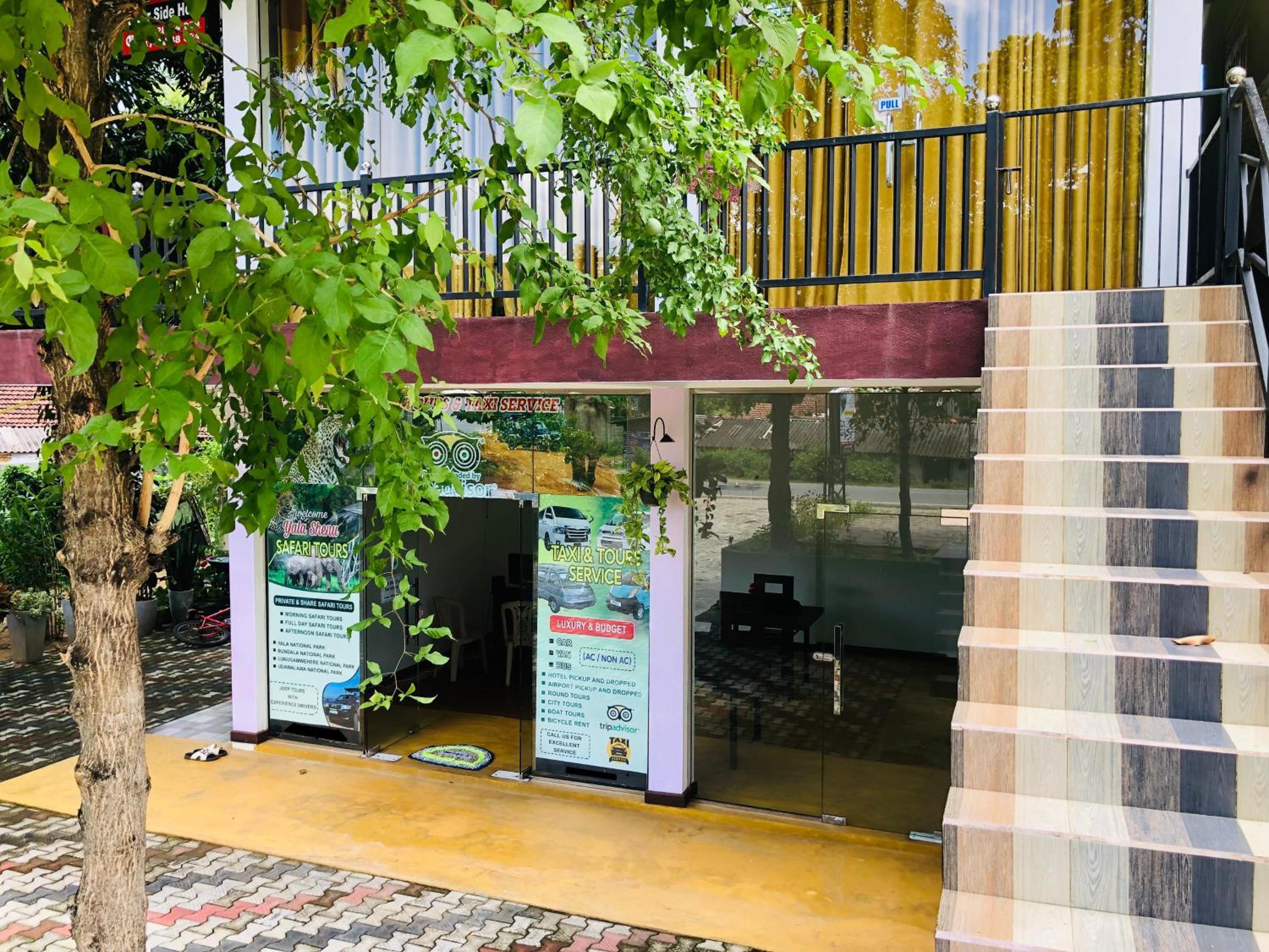 Yala Shenu Safari Inn view 2