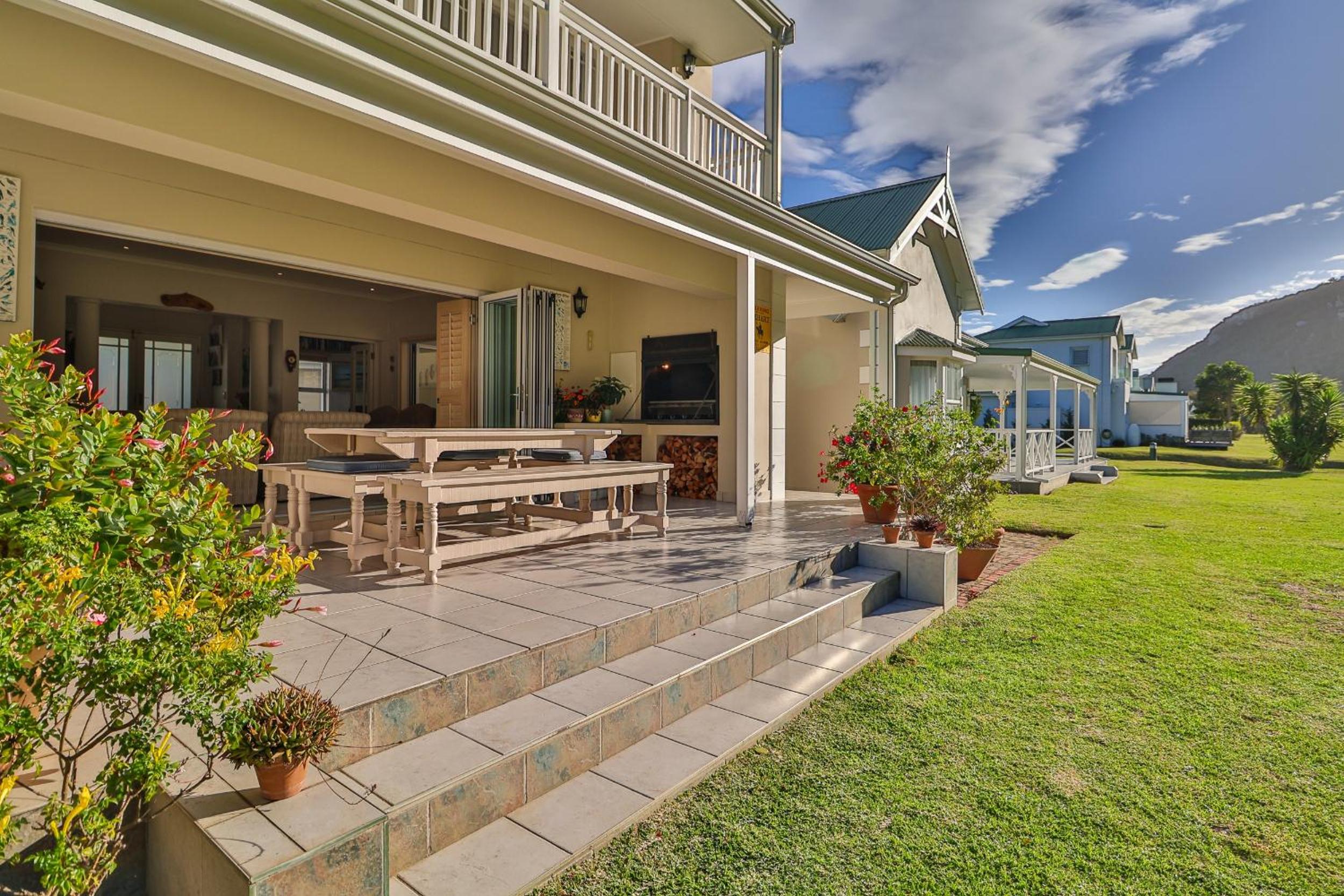 Riverclub Villas