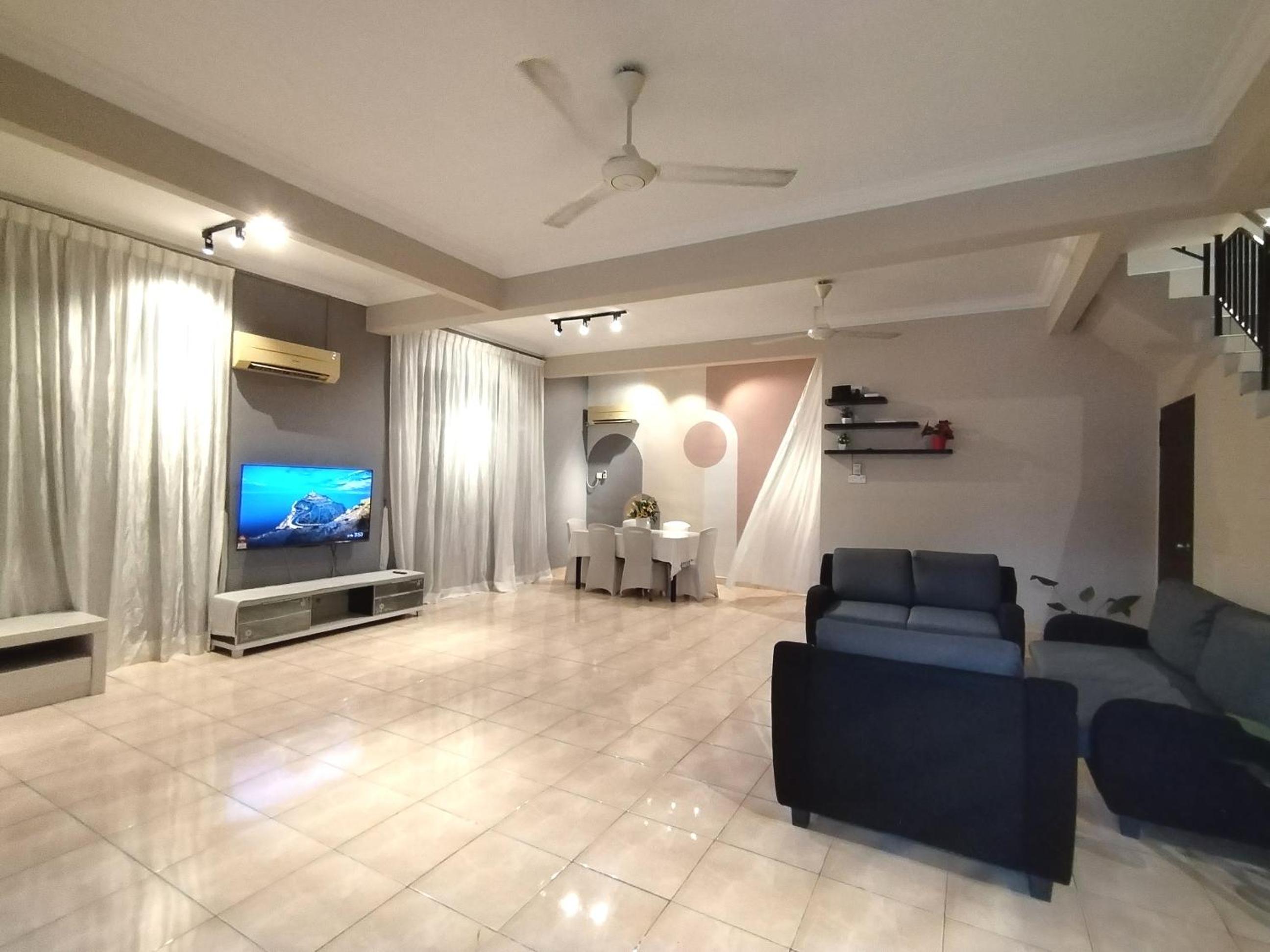 11-16pax -2 Storey Terrace -Tambun Simpang Ampat photo 1