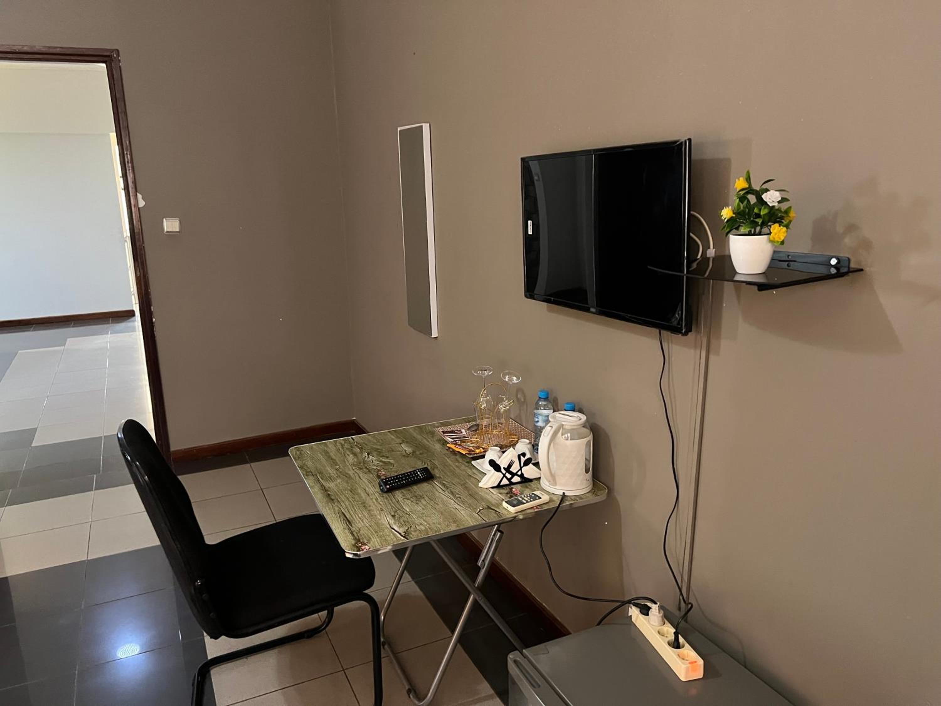 Photo 25