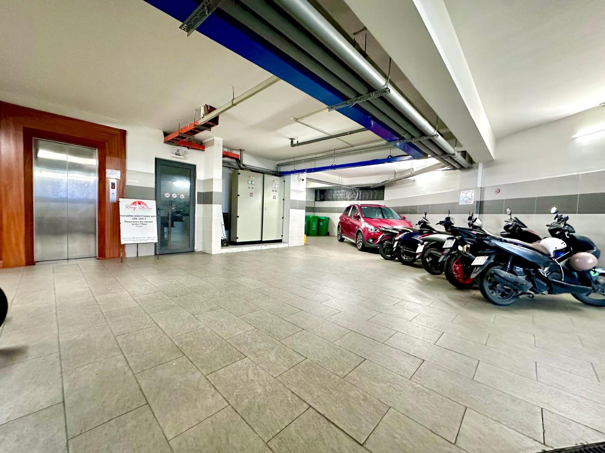 YOURS Apartment - Airport