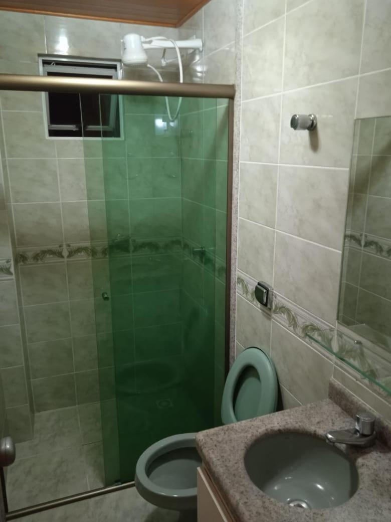 Apto Bom Bonito e Barato