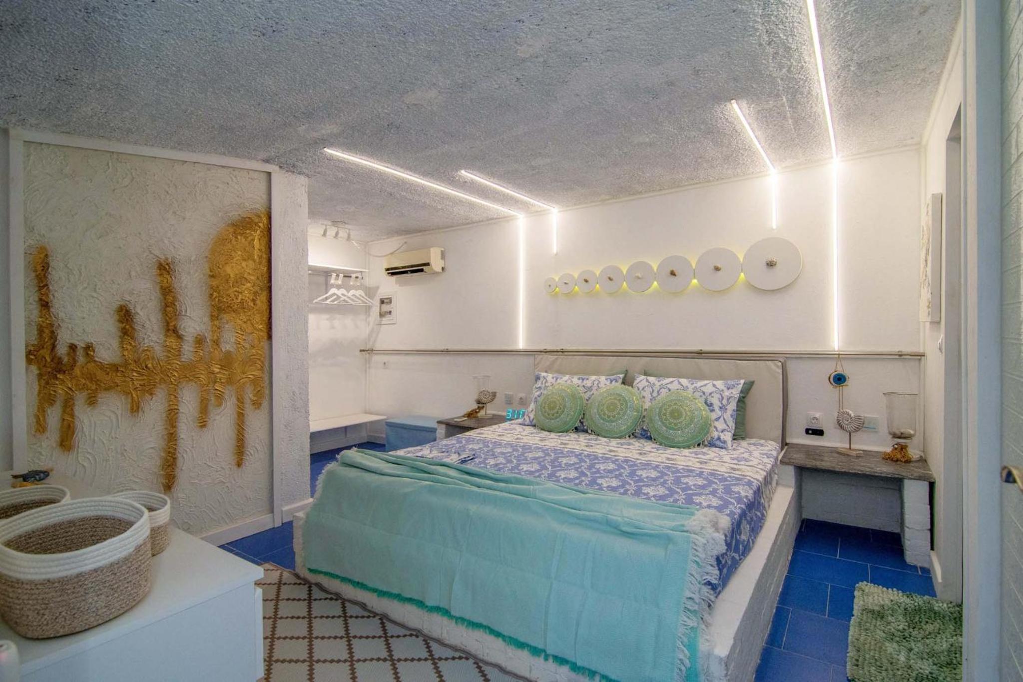 Luxury loving home view photo 2