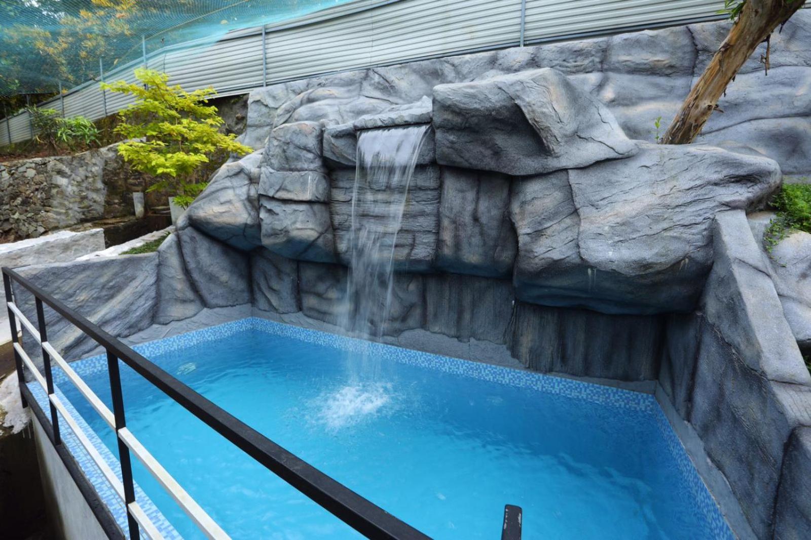 Karingens Resort