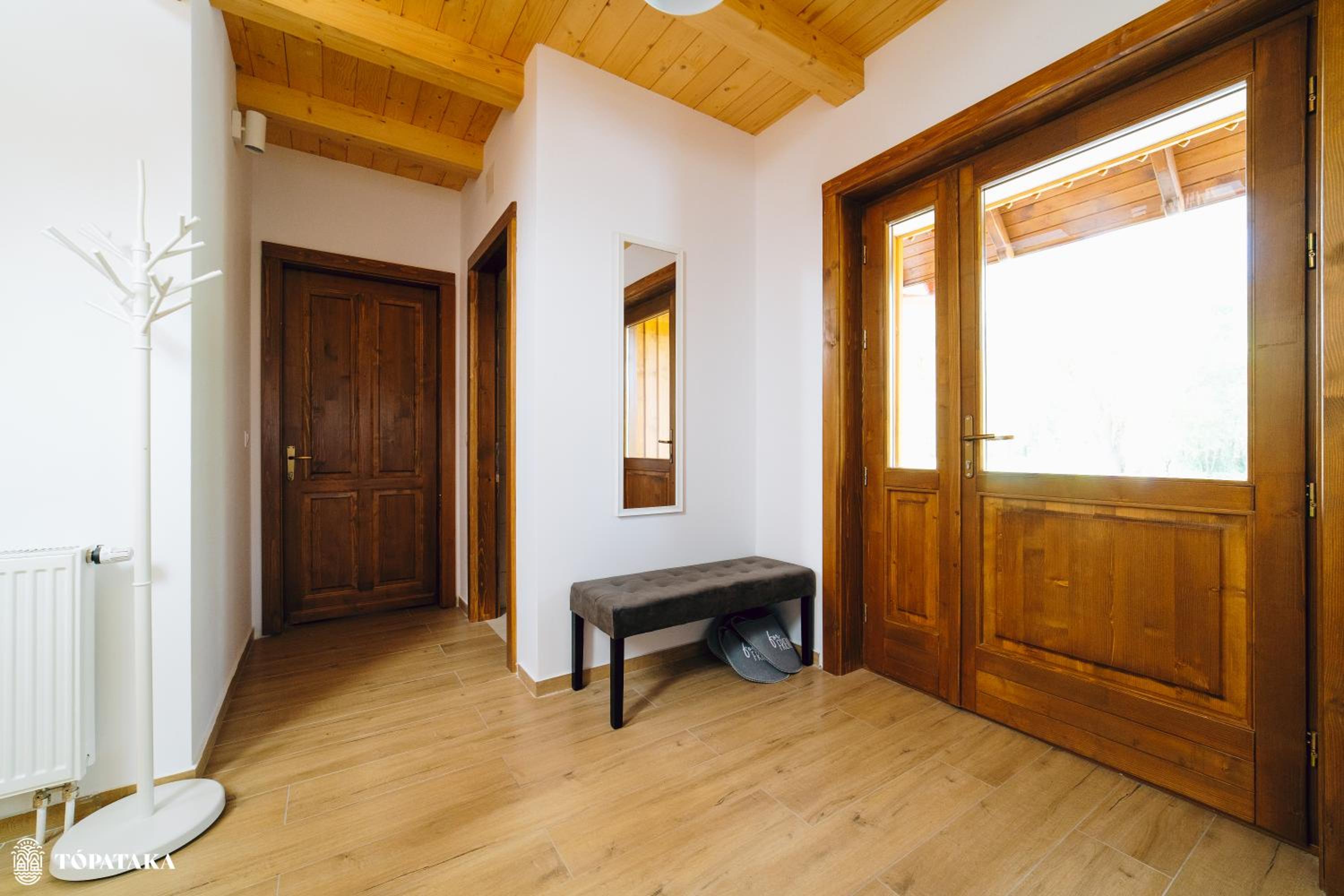 Photo 48