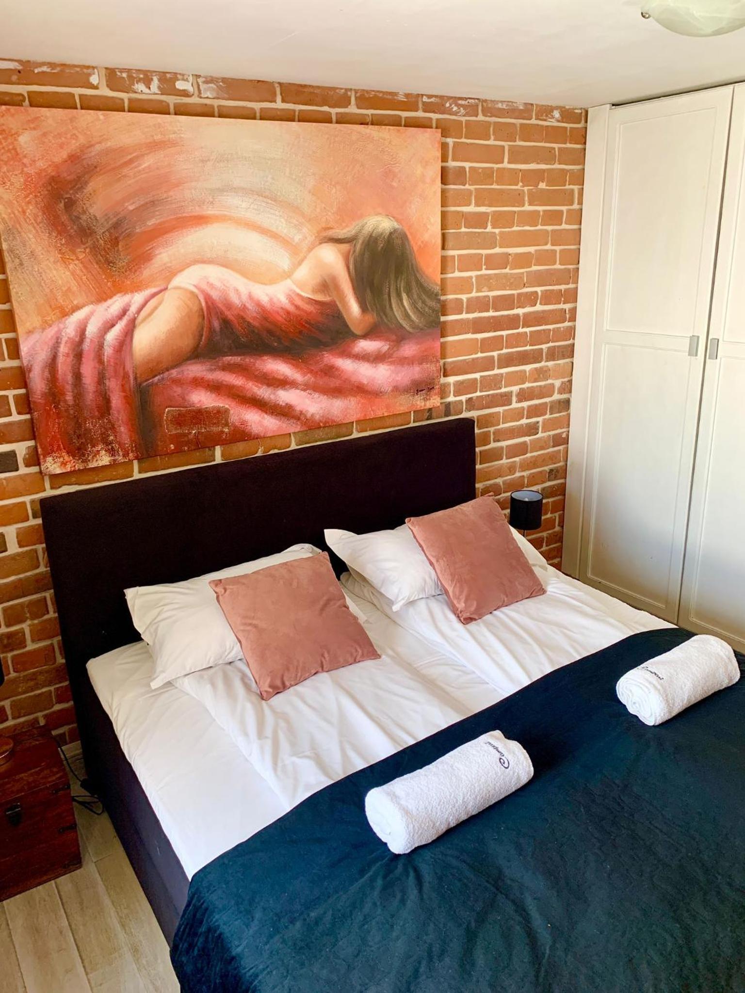 Perfect Stay - 