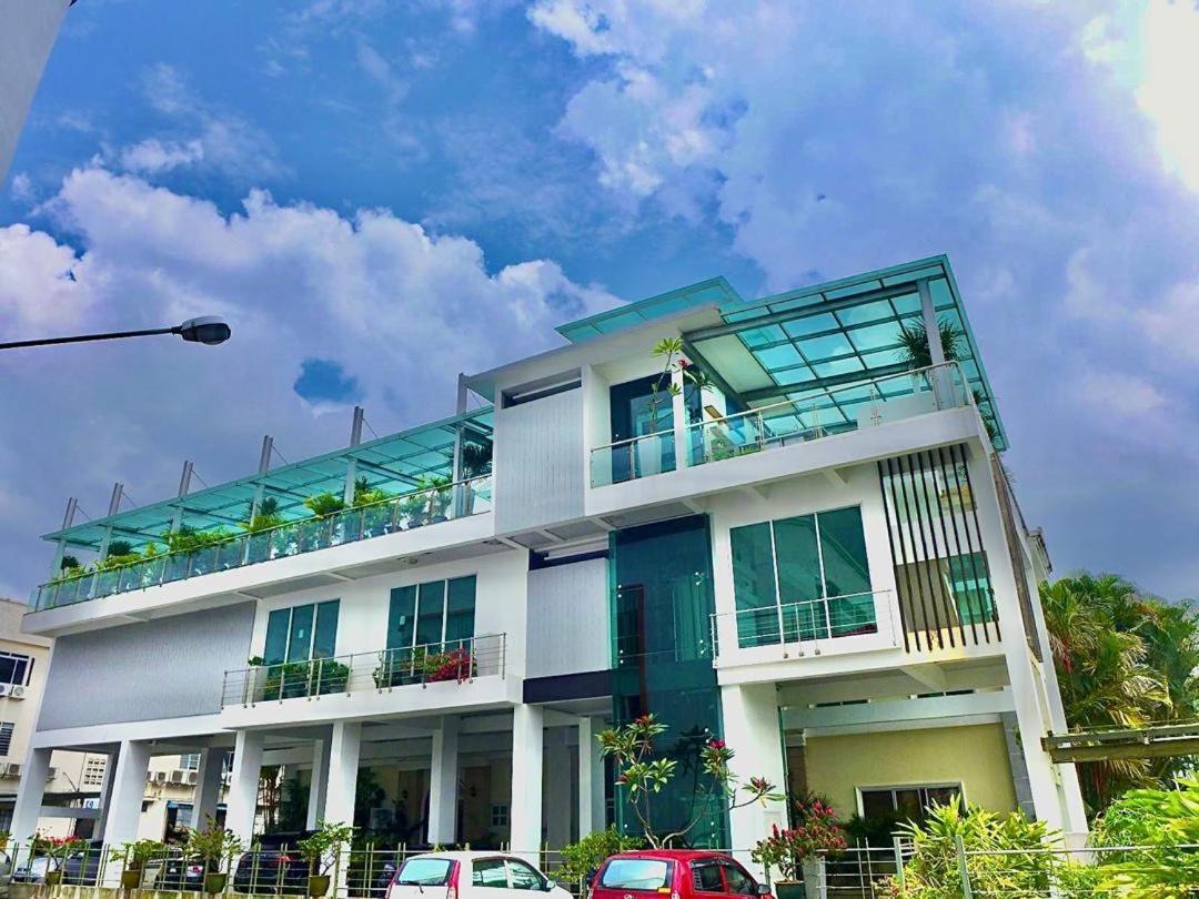 Wesberly Apartments