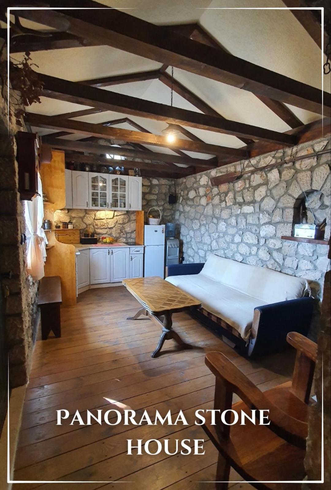 Panorama Stone Houses - Skadar Lake