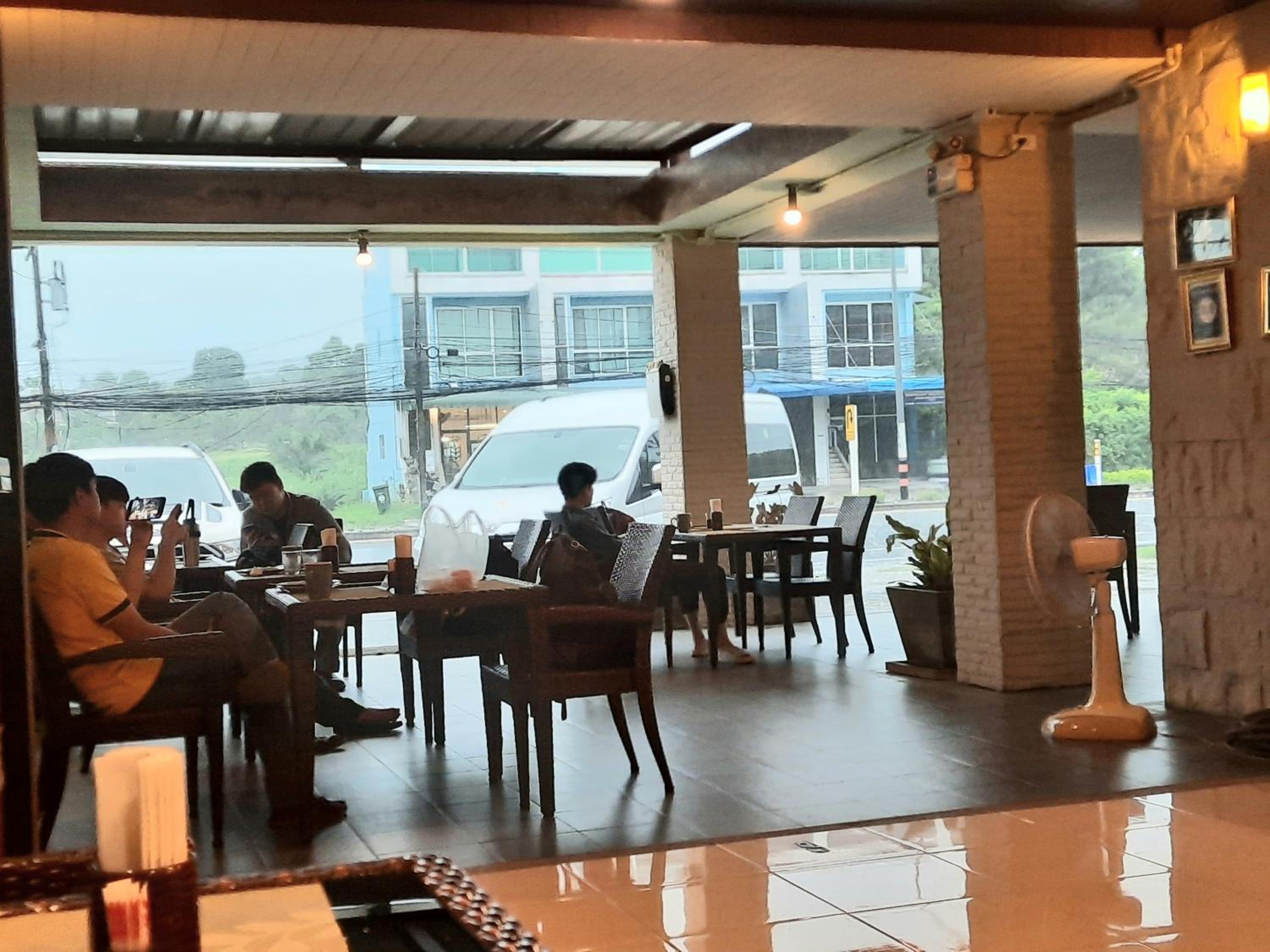 Purimas Resortel