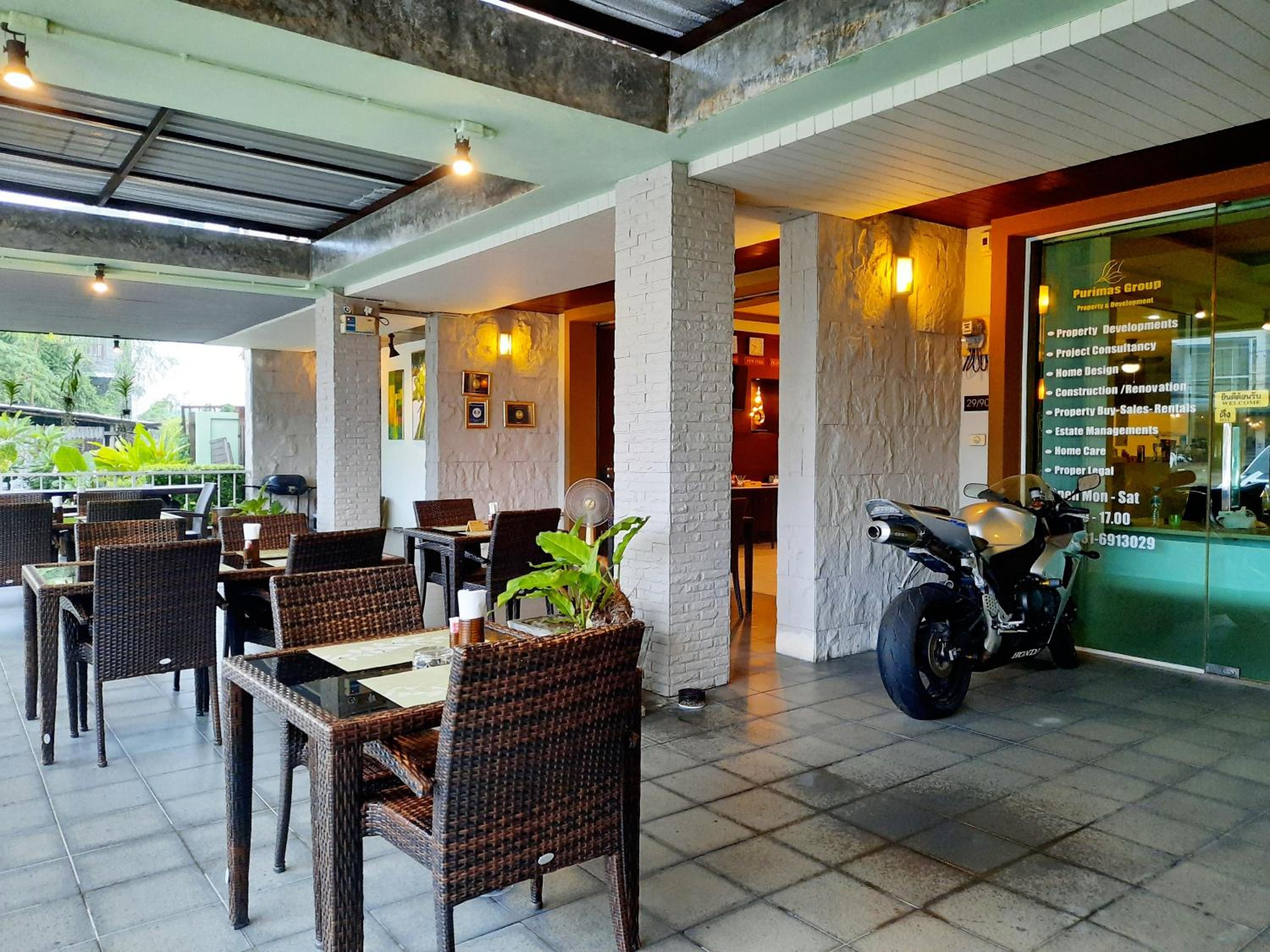 Purimas Resortel