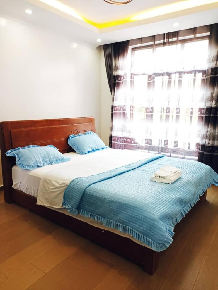 Gisozi Gasave Apartment view 5