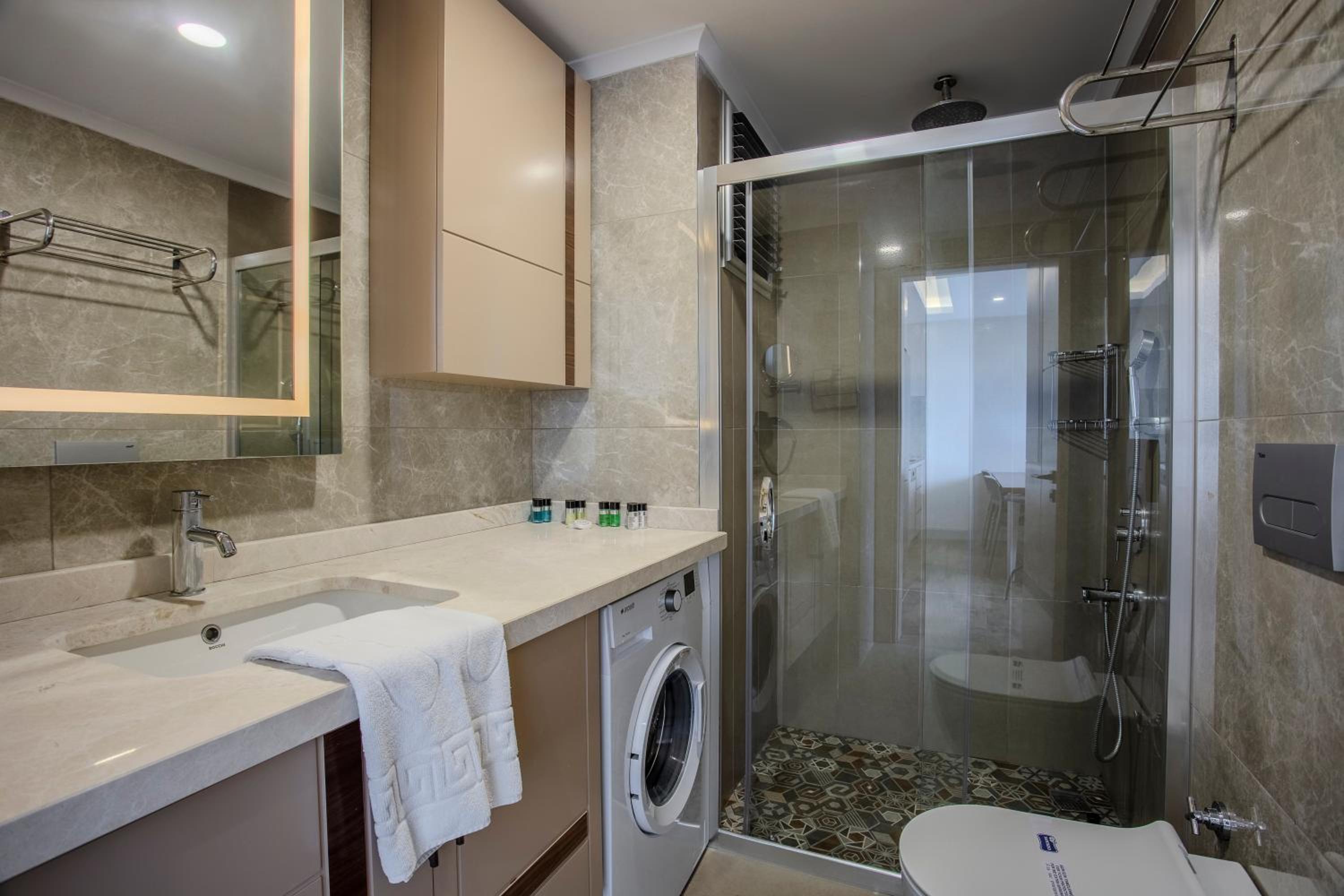 Green Garden City Luxury Apartments - Image 51