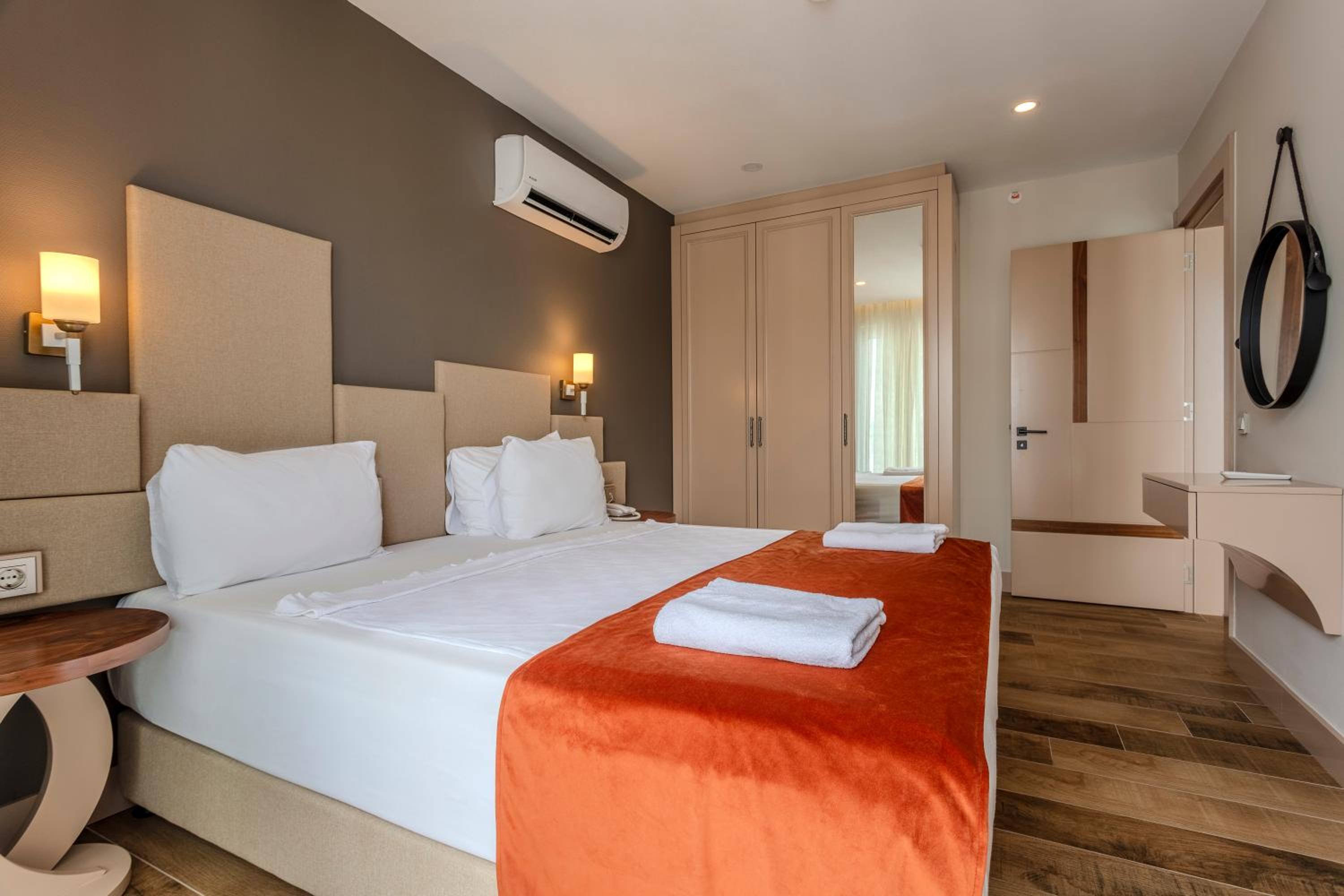 Green Garden City Luxury Apartments - Image 45