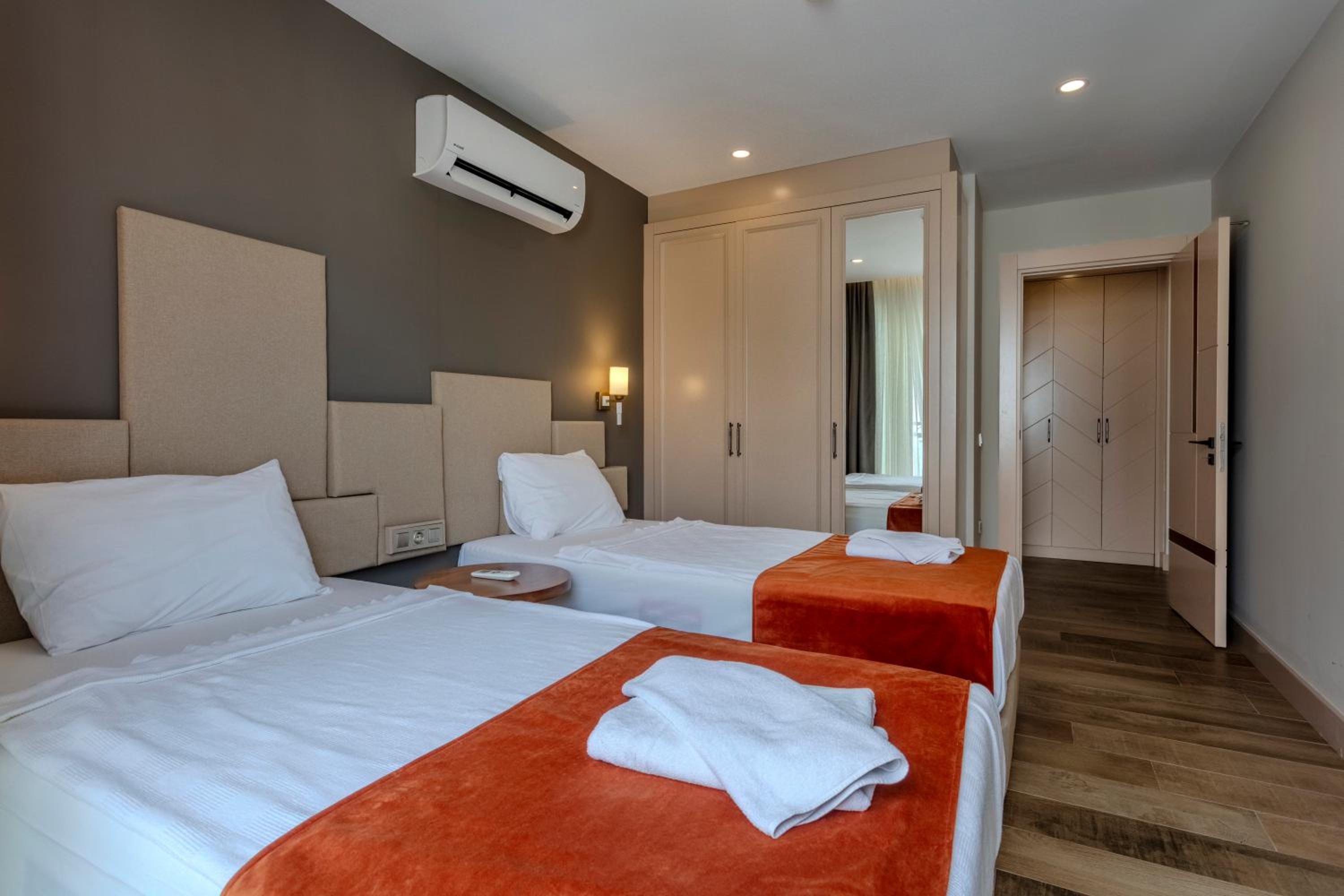 Green Garden City Luxury Apartments - Image 57