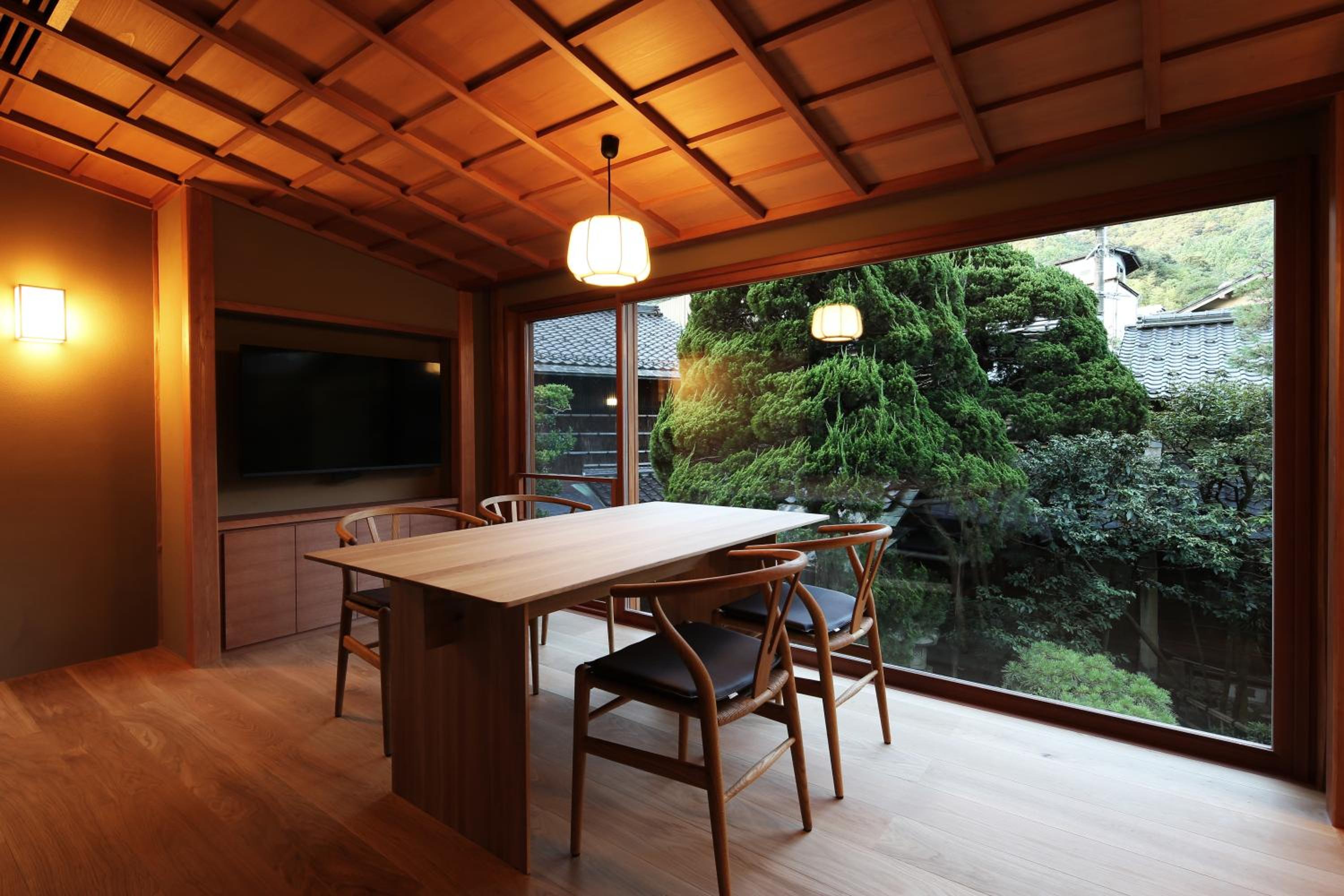 Nishimuraya Honkan