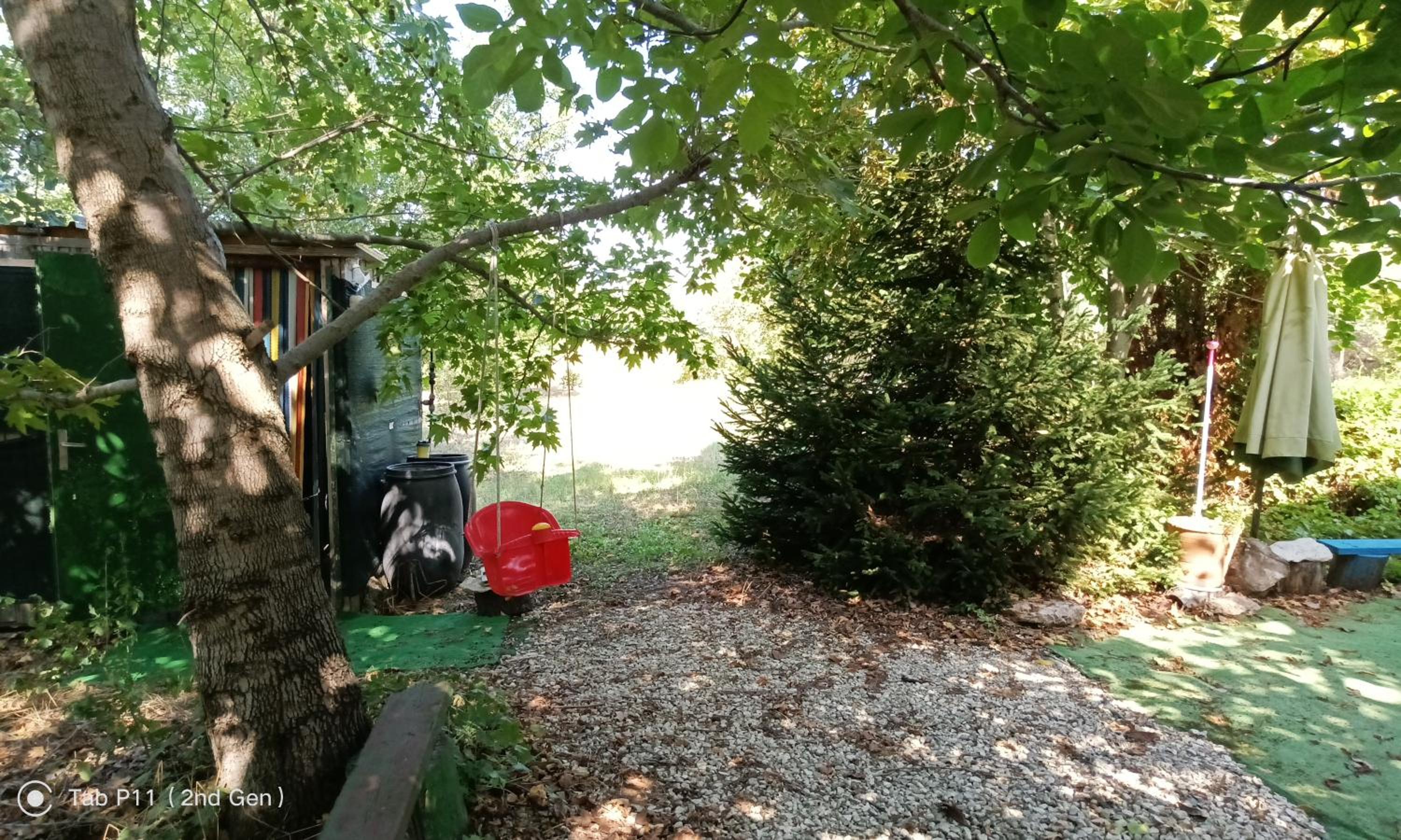 Granichar 1 Caravan