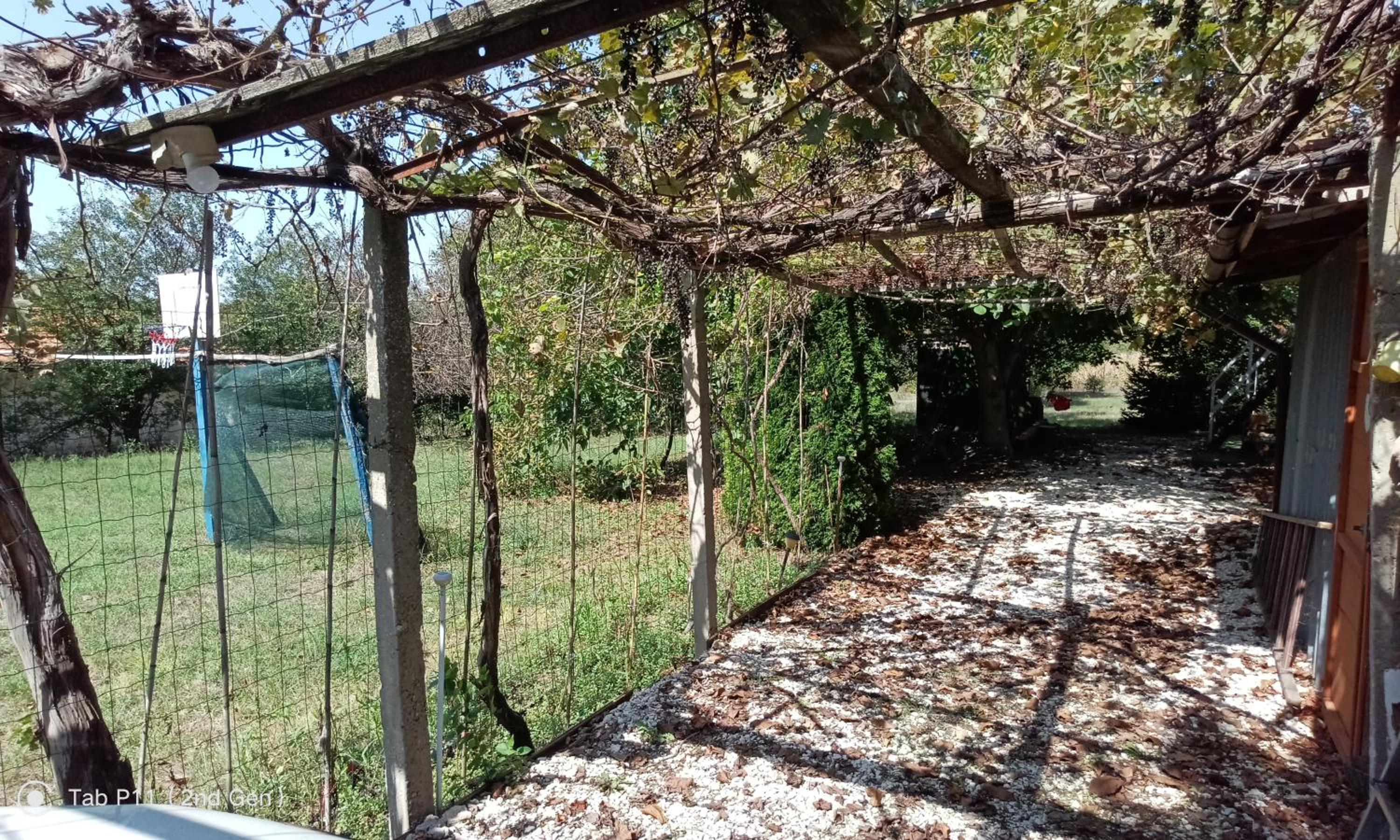 Granichar 1 Caravan