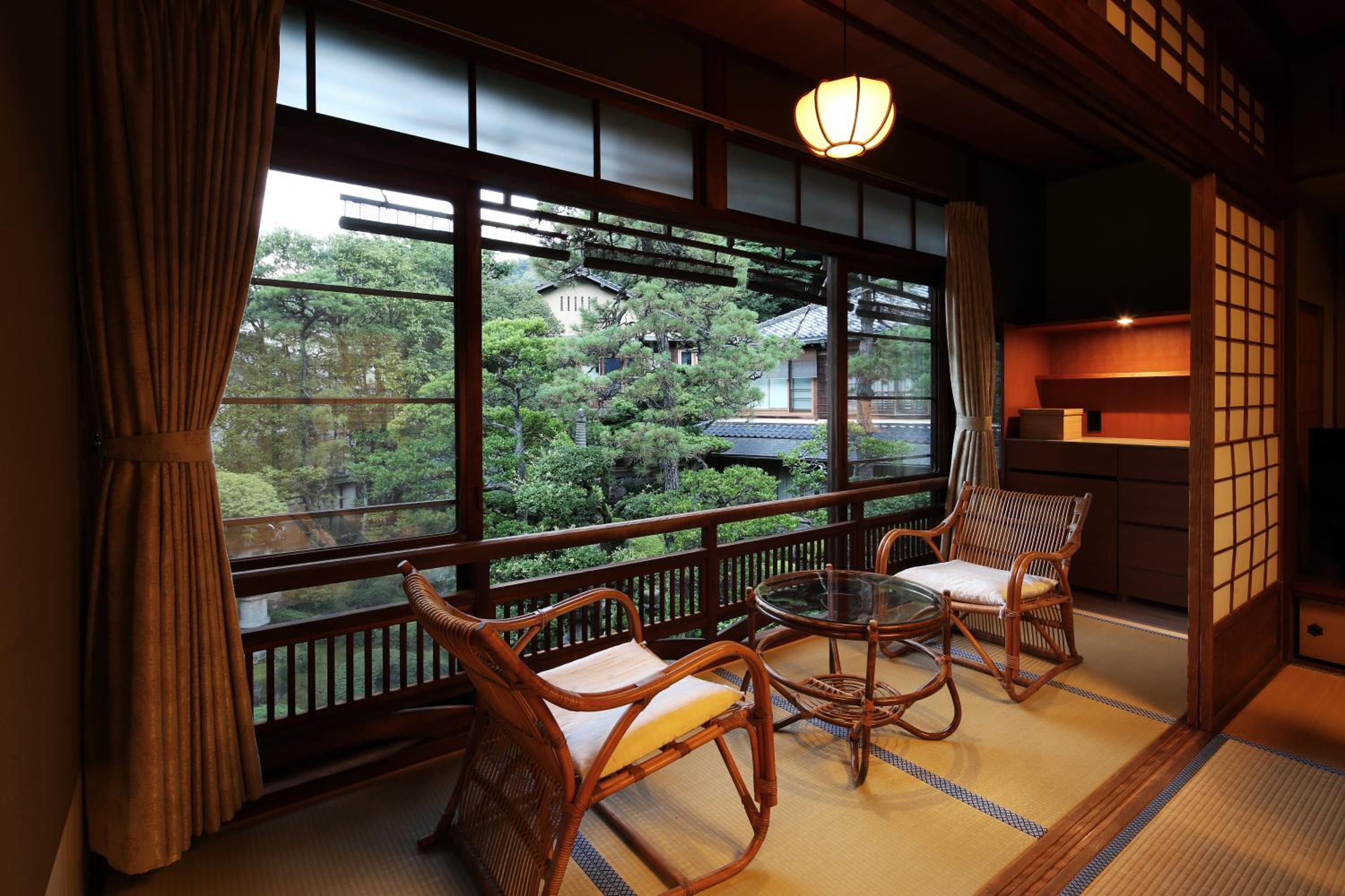 Nishimuraya Honkan