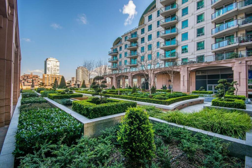 2 bedroom Flat in Vauxhall