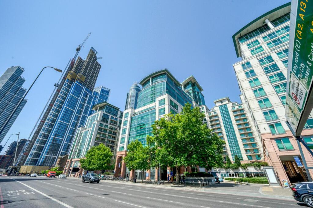 2 bedroom Flat in Vauxhall