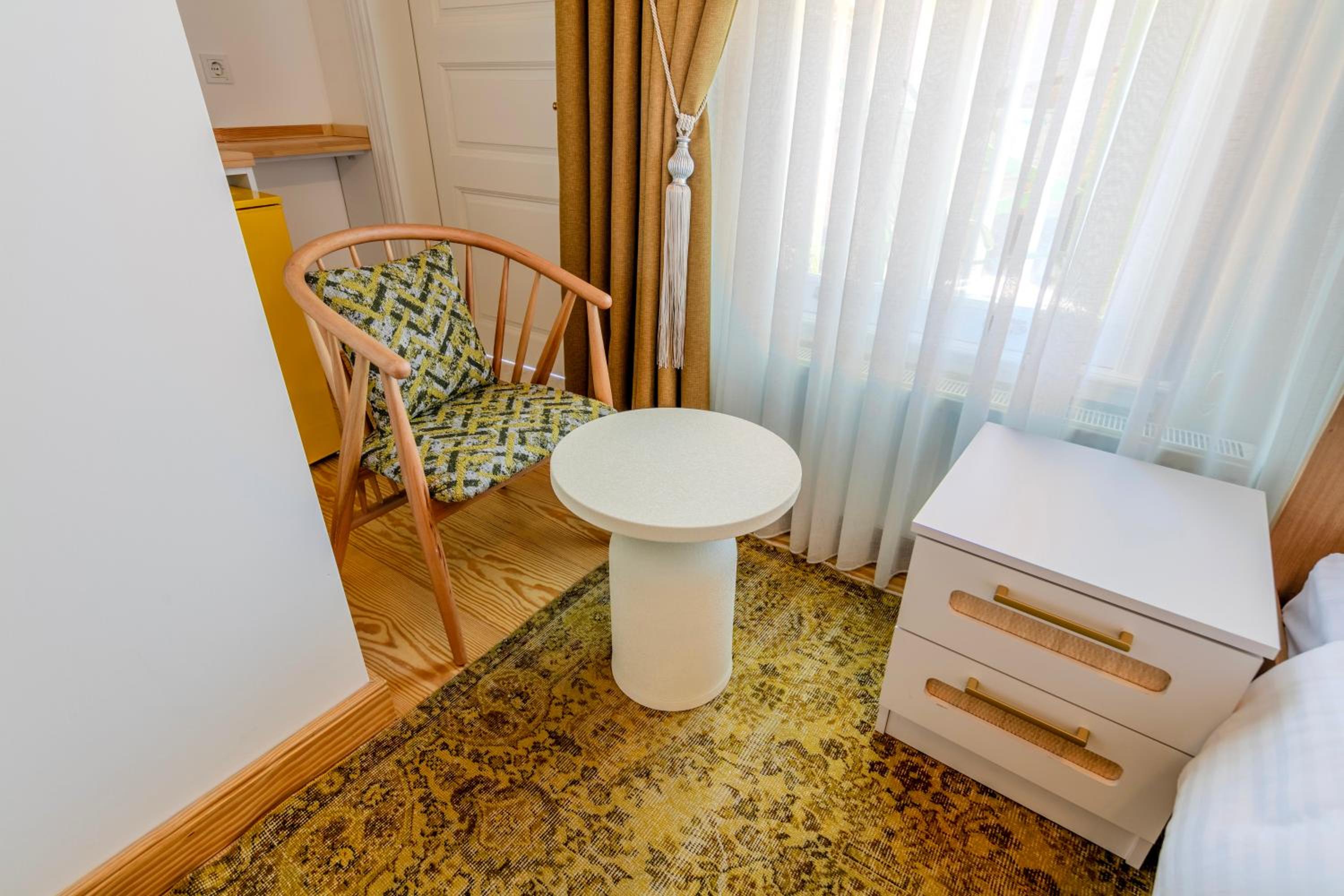 Evra Suites Hotel