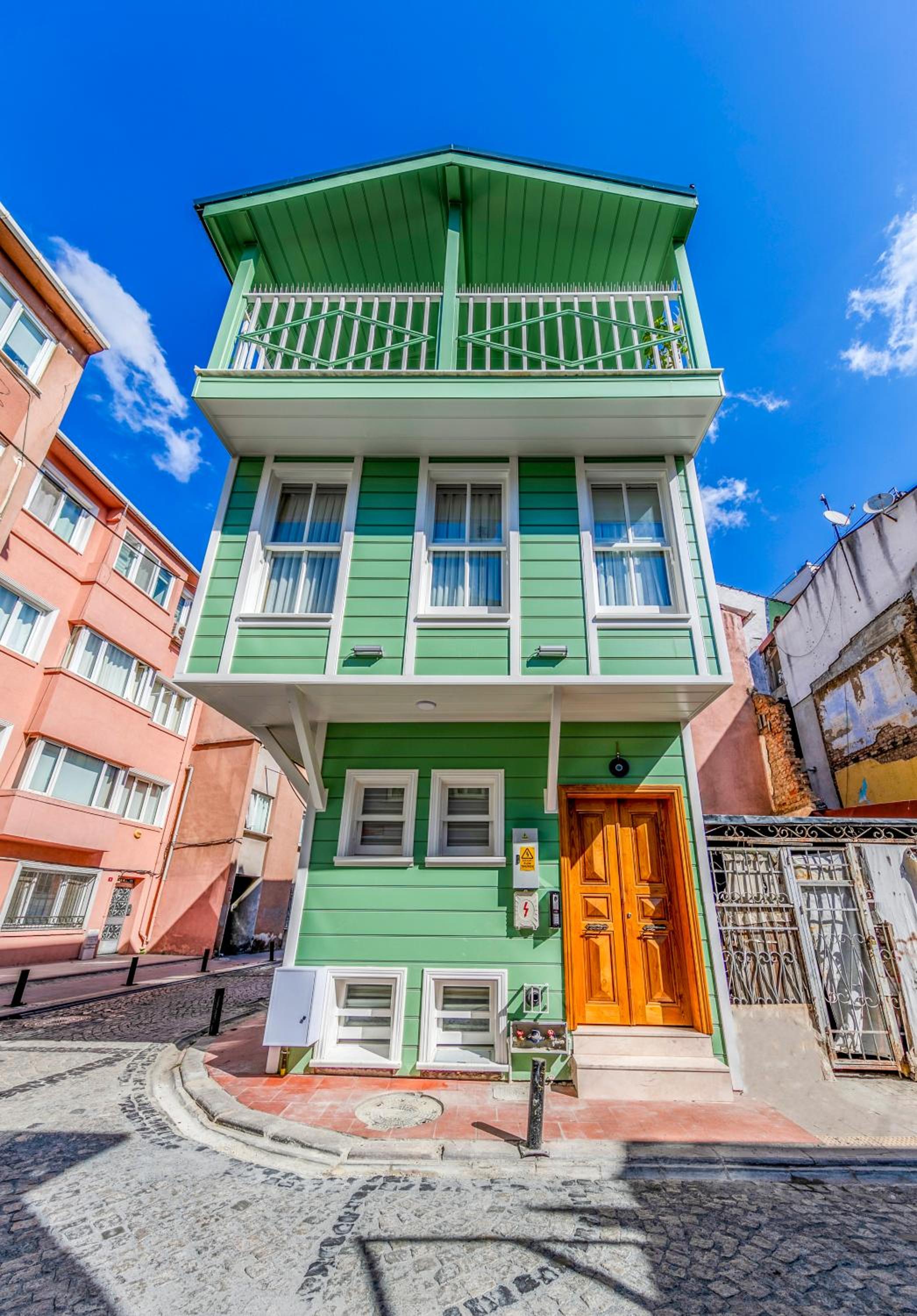Evra Suites Hotel