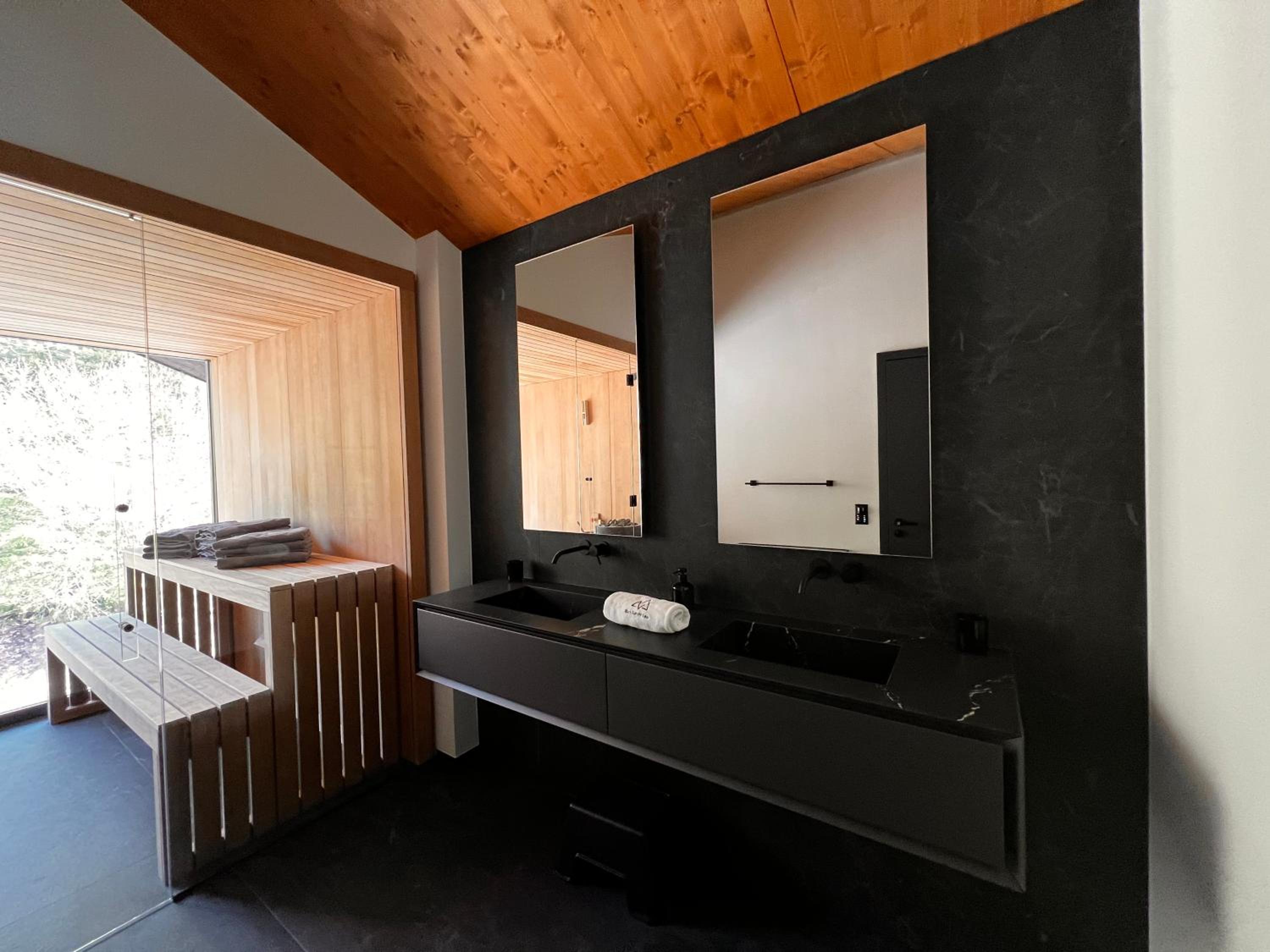 Black Summit Boutique Resort Laax