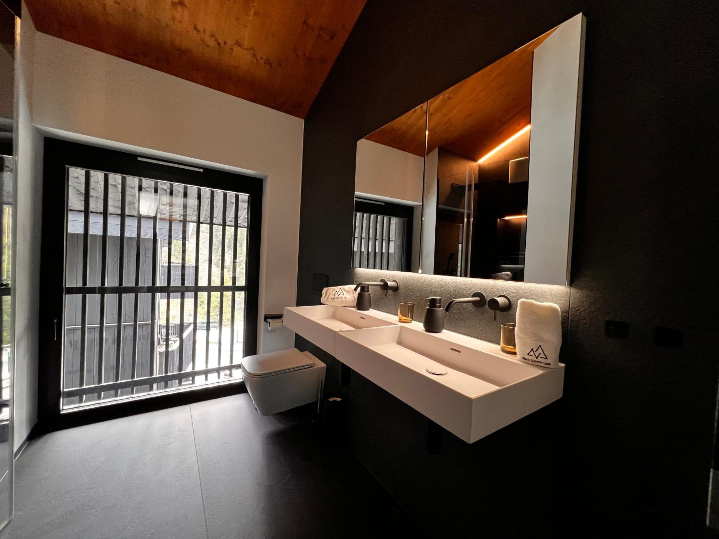 Black Summit Boutique Resort Laax