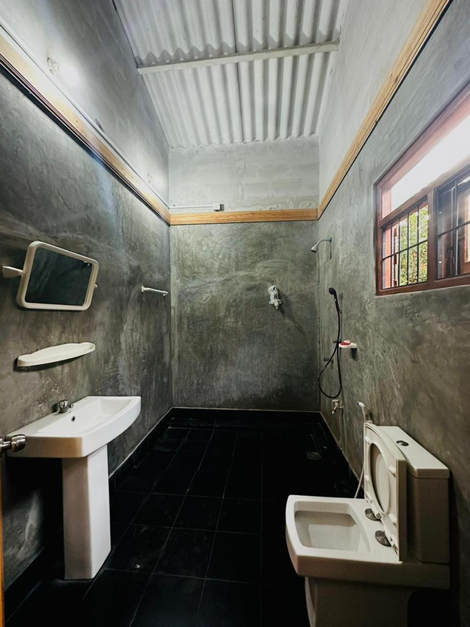 Kalawewa Bungalow