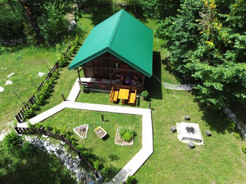 Cabin House Dubovik view 4