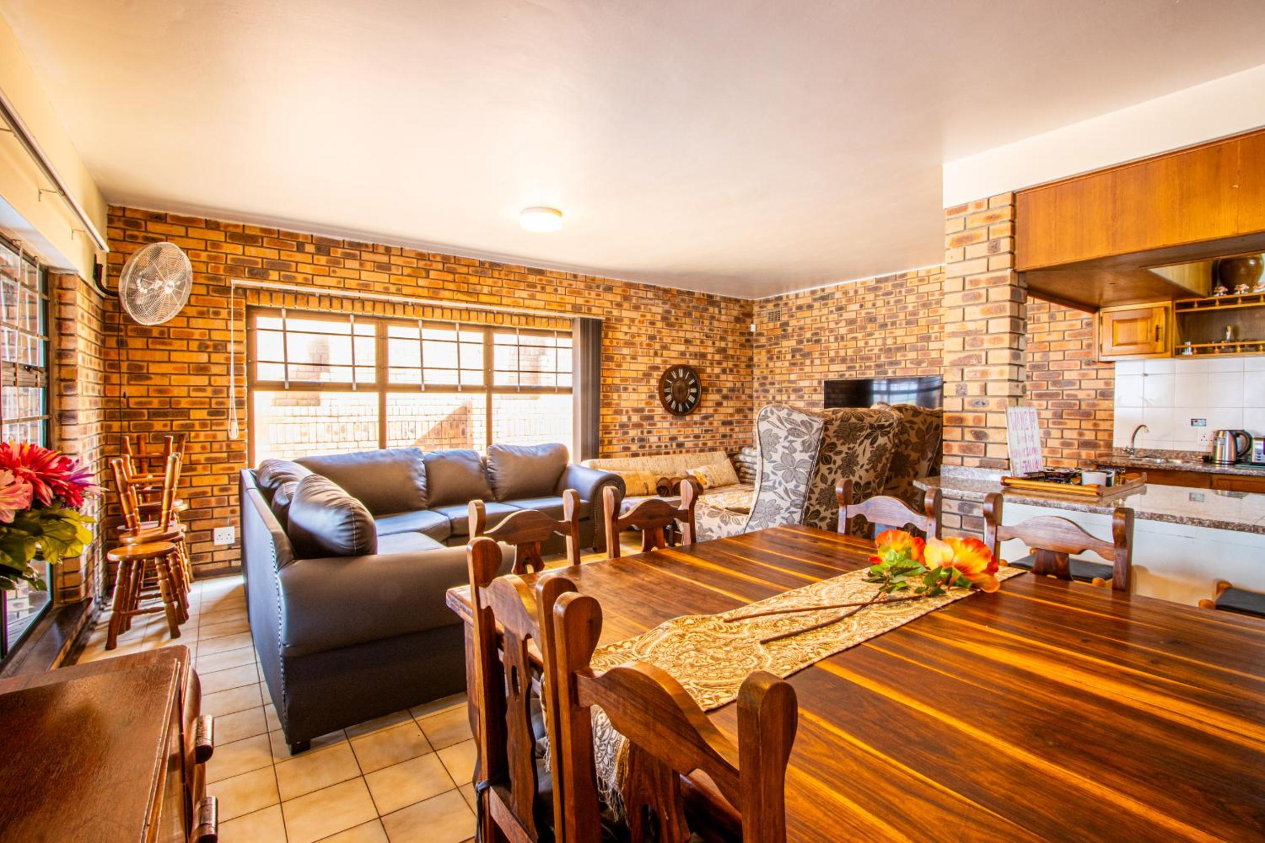La Gratia House view 5