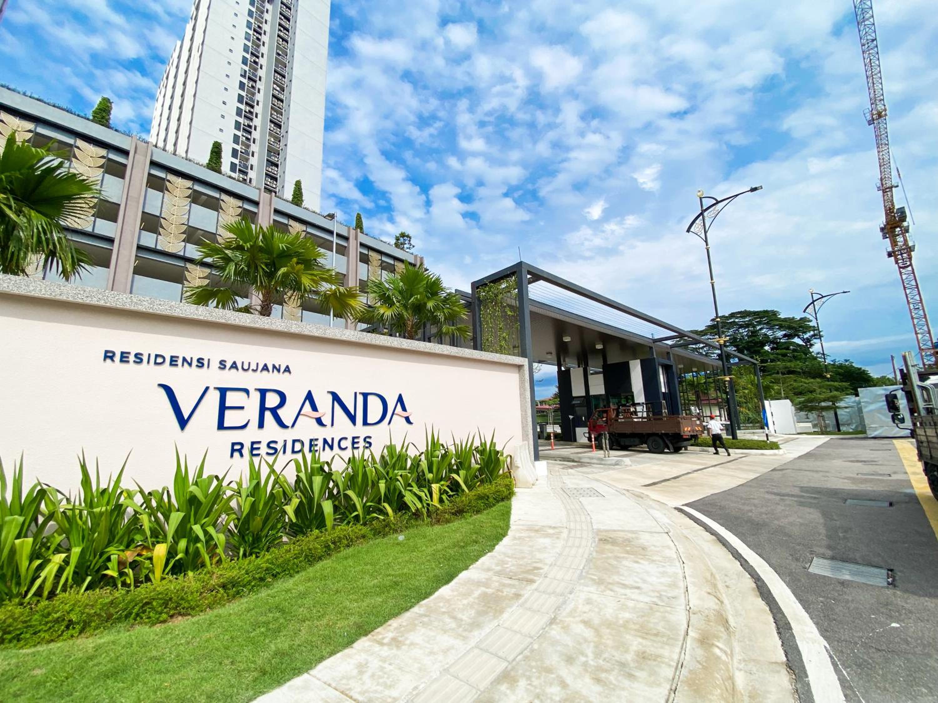 Veranda-2BR,4pax I 5mins to CIQ and KSL I Fast-Wifi