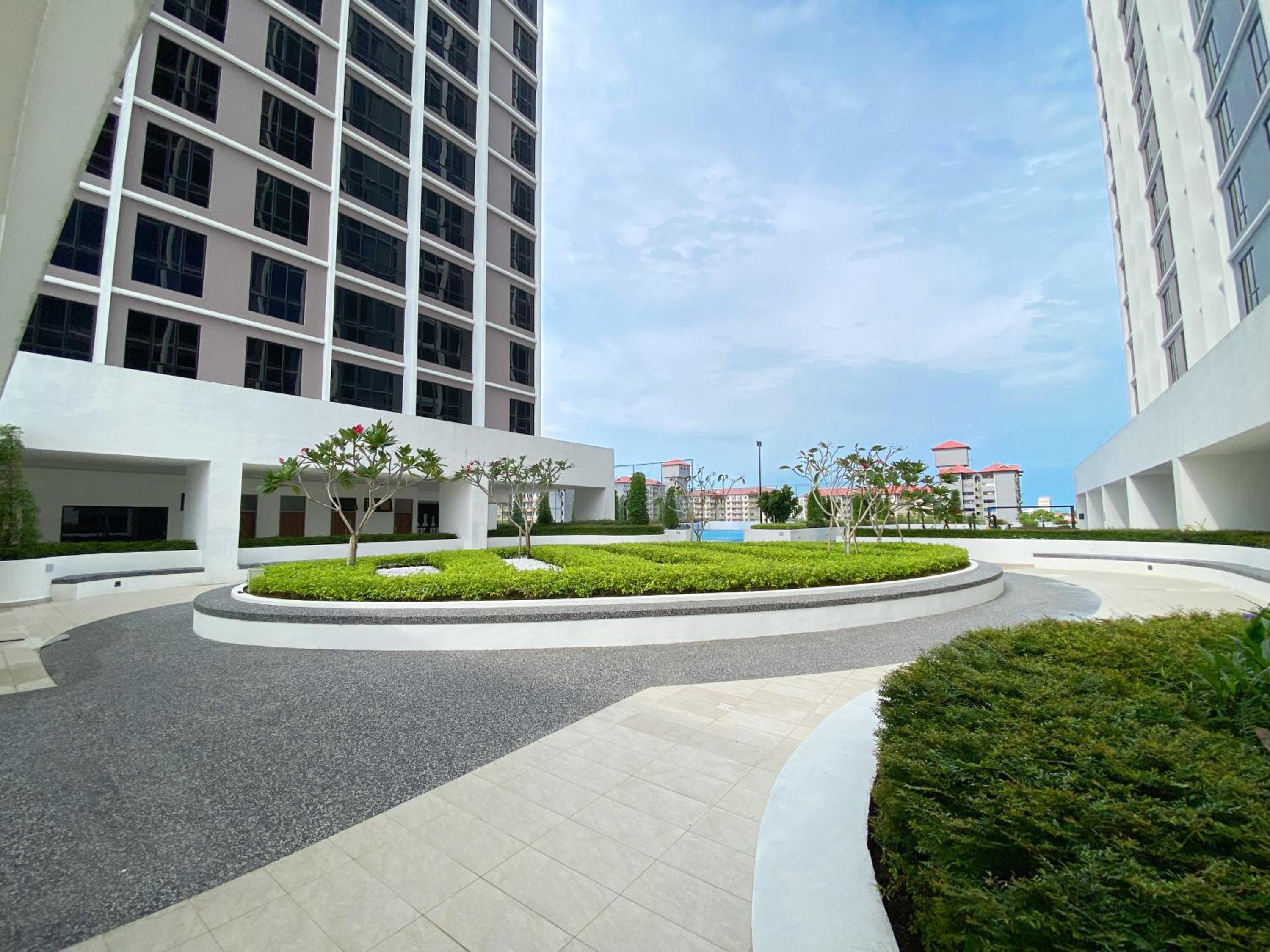 Veranda-2BR,4pax I 5mins to CIQ and KSL I Fast-Wifi