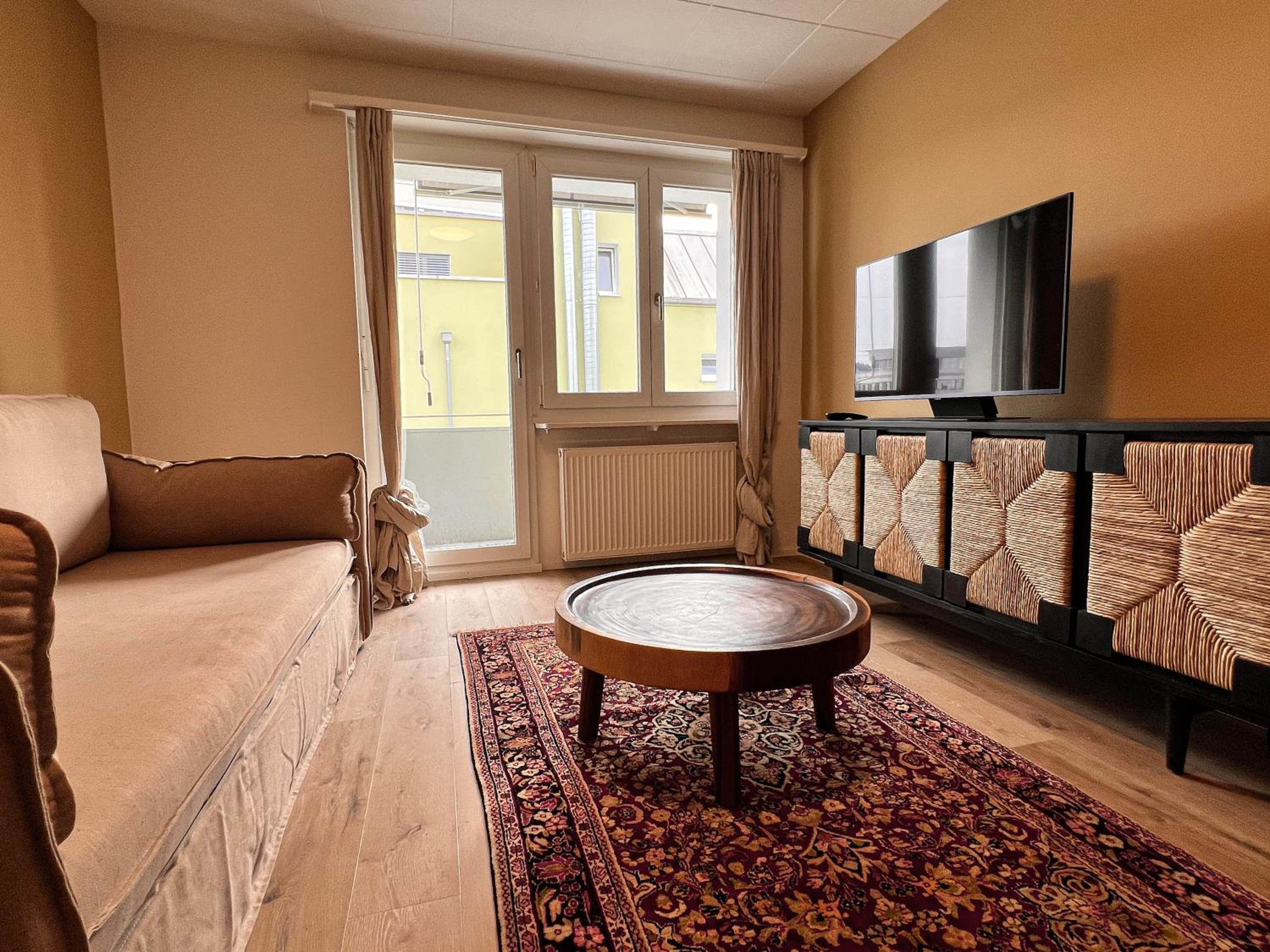 UP&GREAT Apartments - Stylish City Living