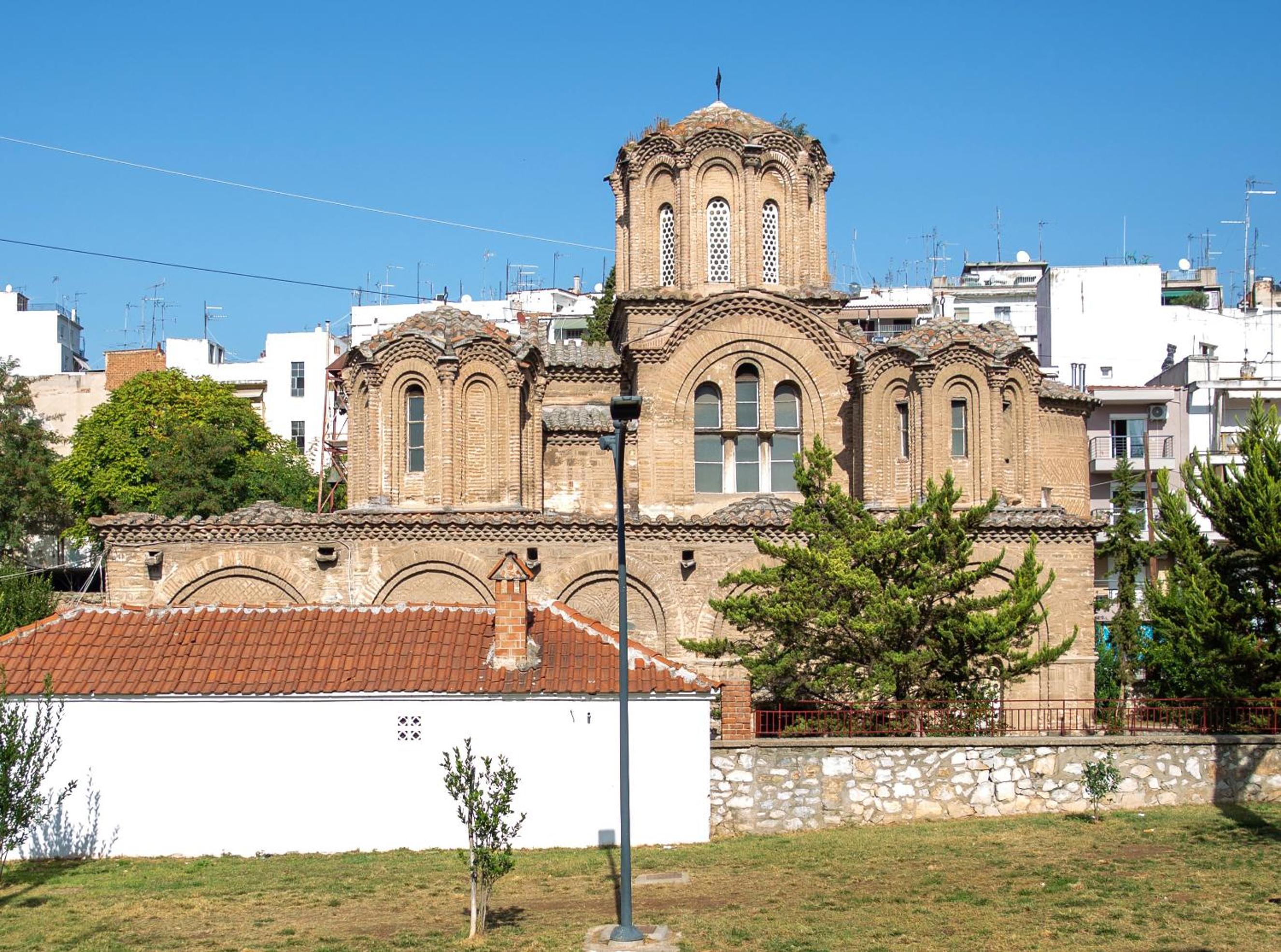 Photo 6