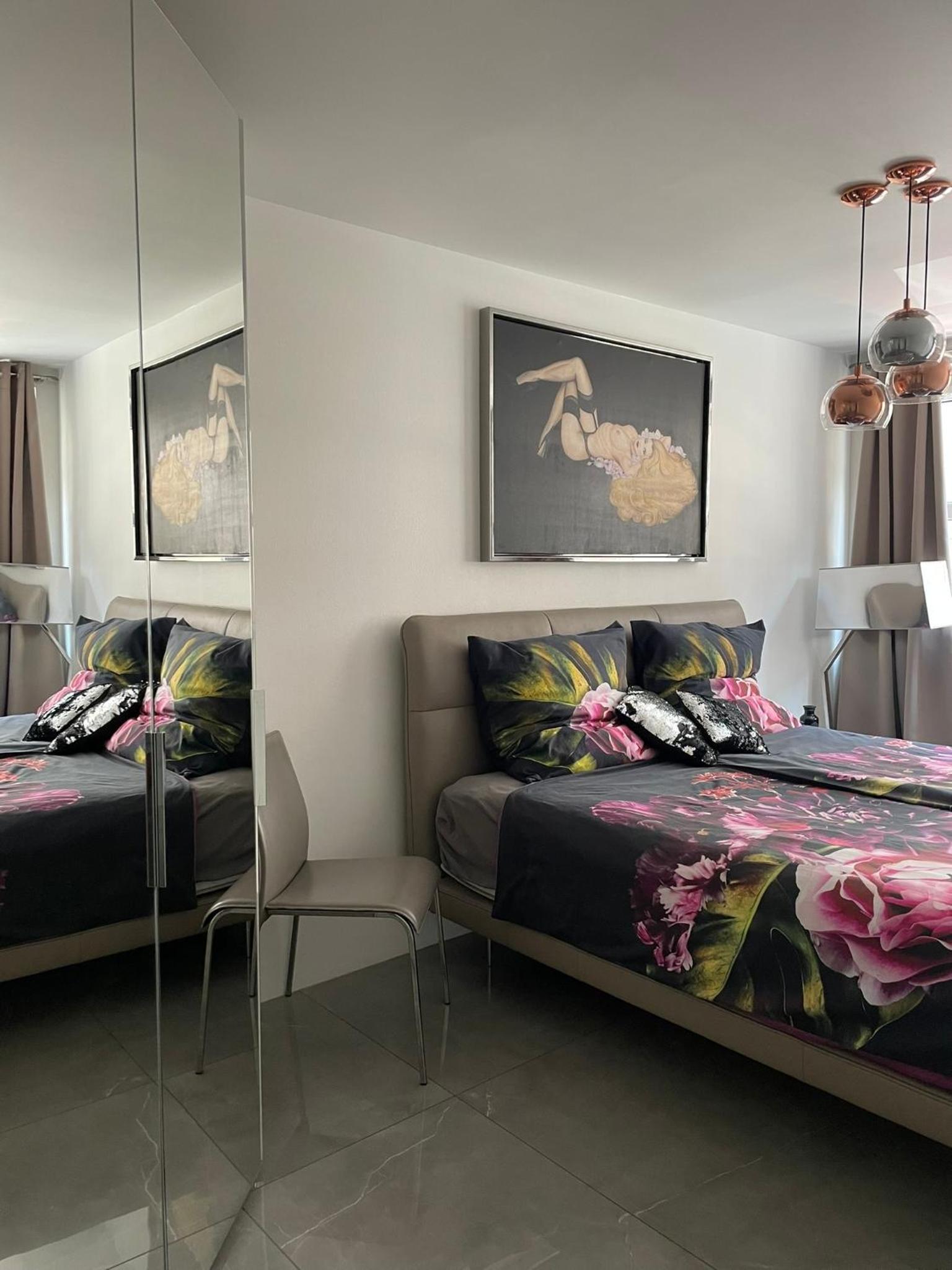 Luxurious 2 Bedroom Apartment Old City