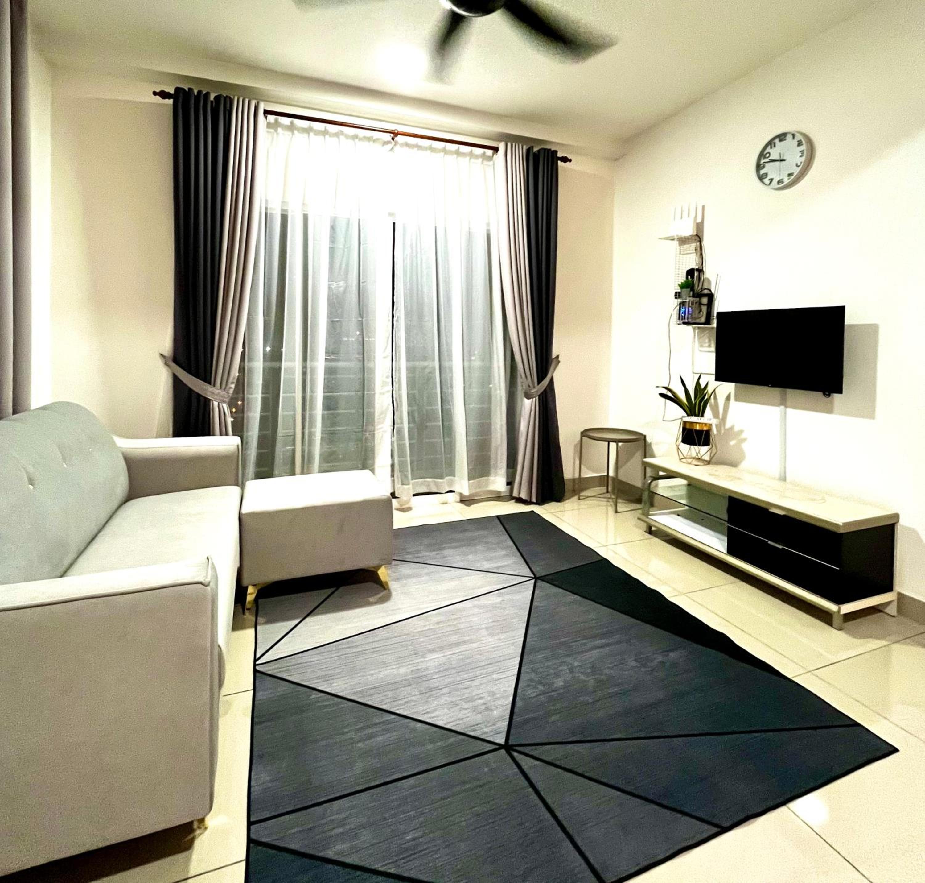 KAF Homestay for Musliim only with Pool, 3 Bedroom with Aircond, Smartkey concept, Kids Fun Stay-SlideSwingTrampoline photo 4