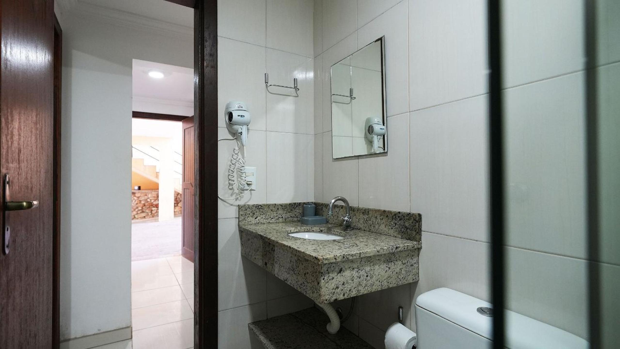 Casas Praia da Lagoinha - Mestre Naro